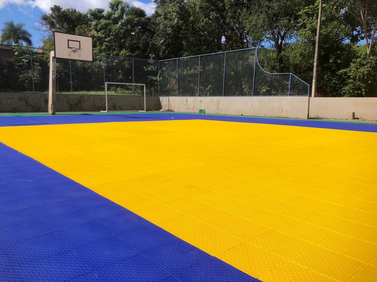 Quadra poliesportiva do Setor Sul ganha novo piso com superfície antiderrapante e amortecedora