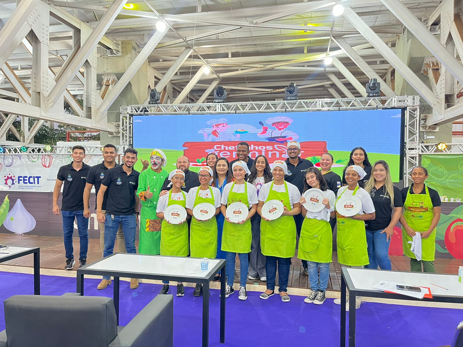 Primeiro dia de provas do 'Chefinhos Geminar' na Fecit é marcado por muita emoção dos semifinalistas