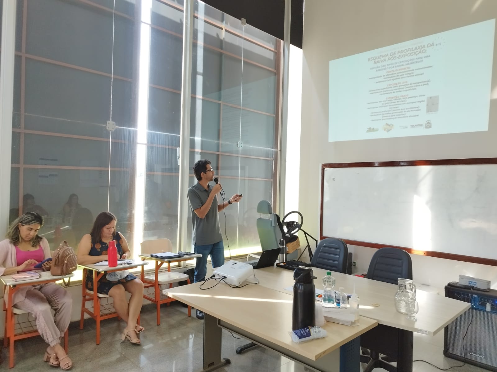 Trabalhadores do SUS realizam curso sobre ‘Atualização do protocolo de atendimento antirrábico humano'