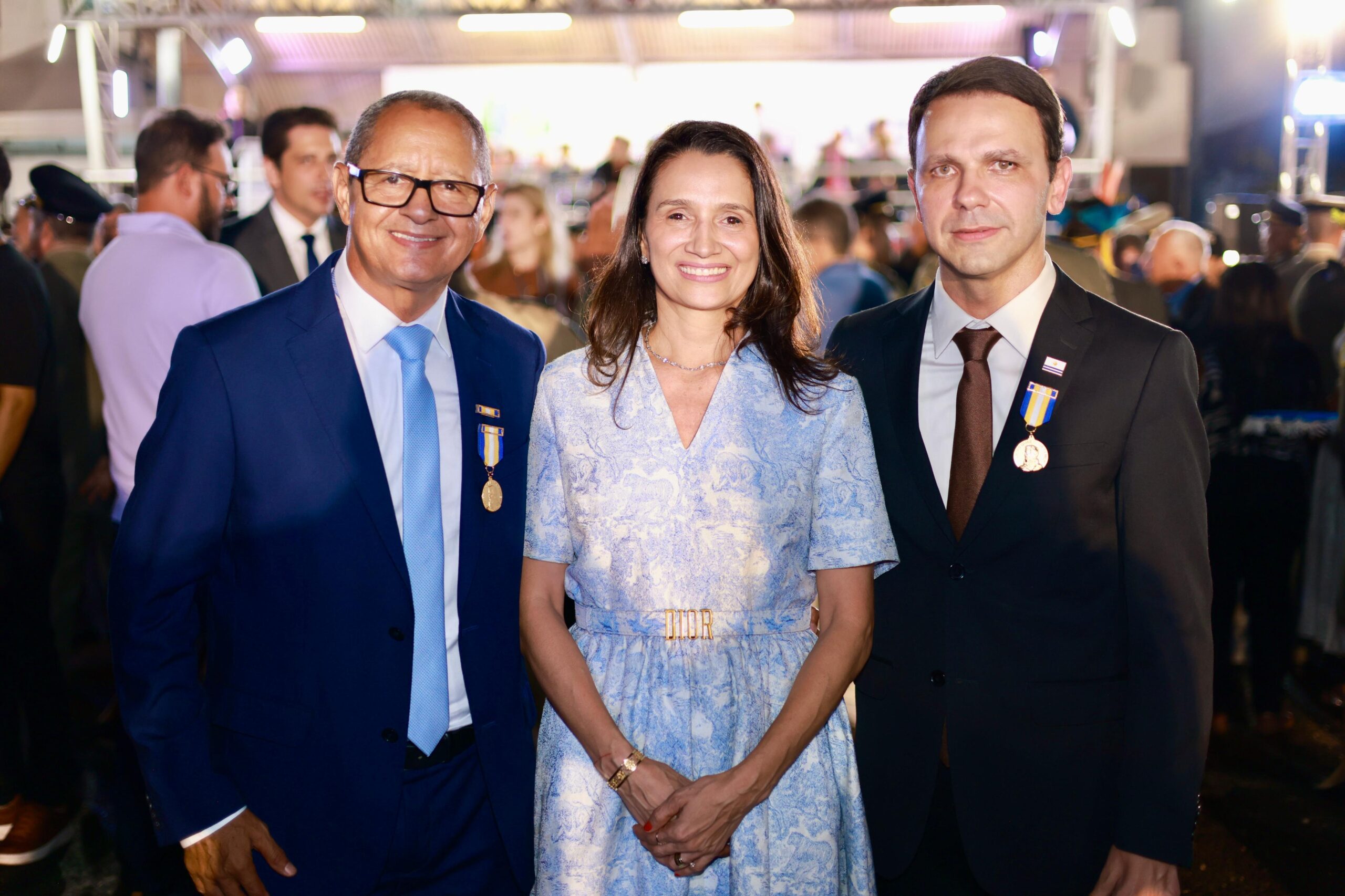 Prefeito de Palmas e Secretário de Governo recebem a mais alta honraria da Polícia Militar