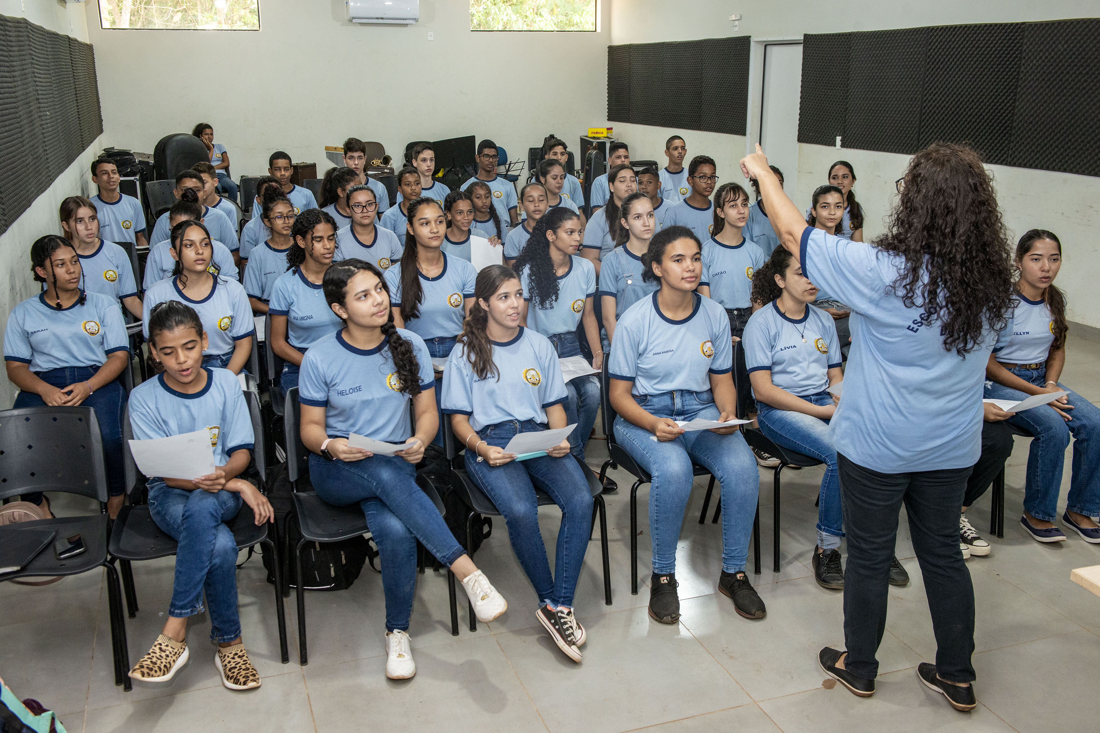 No futuro os alunos  poderão participar da seleção interna para bolsistas da Orquestra Jovem da GMP. Foto Lia Mara