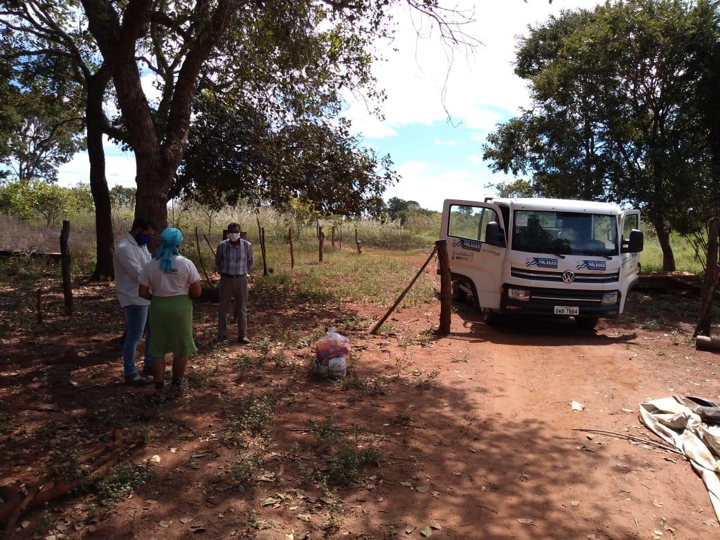 Noventa e nove famílias de dois assentamentos receberam cestas básicas em Palmas