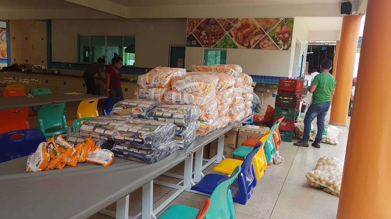 ETI Fidêncio Bogo disponibiliza kits pedagógicos e alimentos a alunos em situação de vulnerabilidade social no setor rural de Palmas
