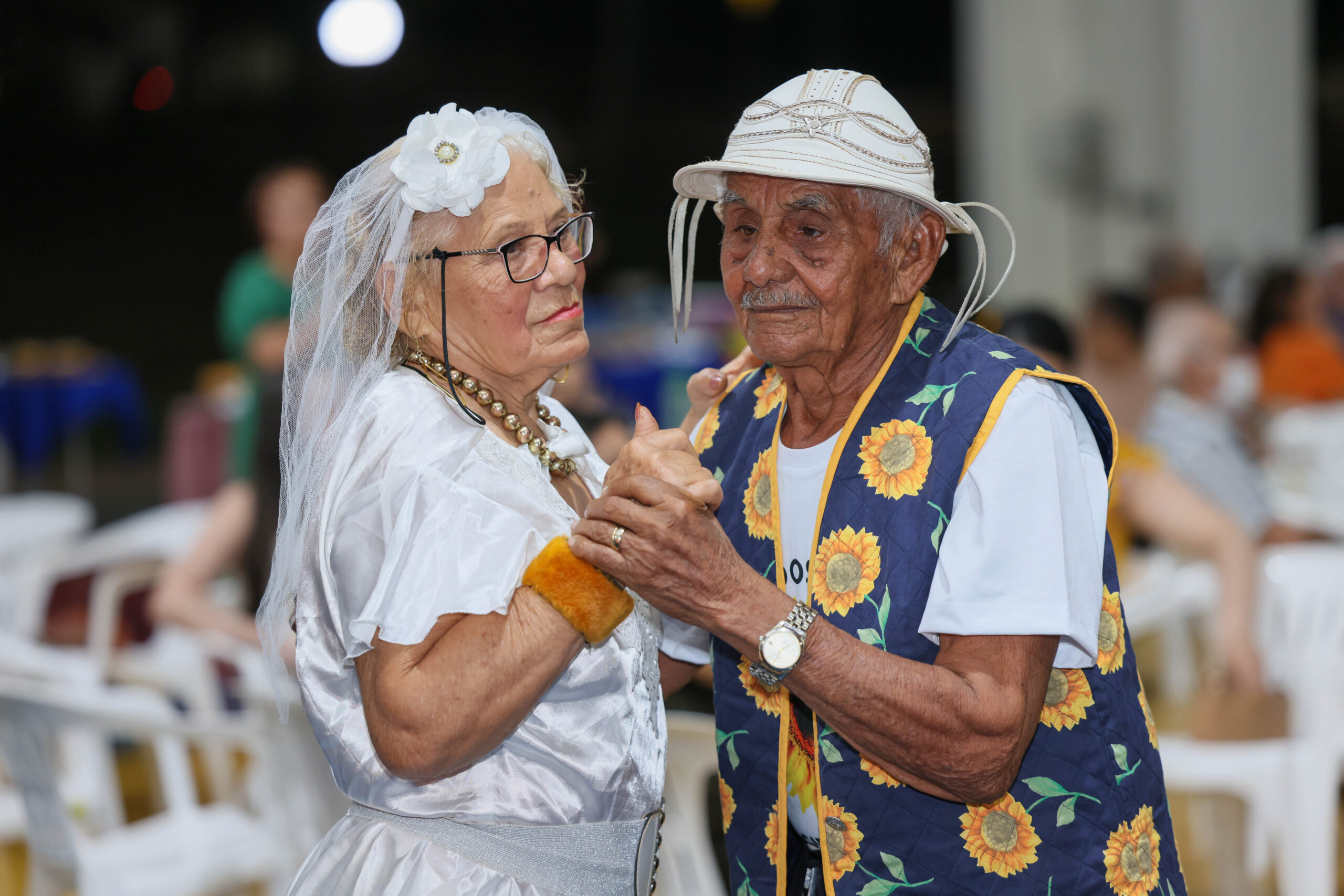 Arraiá do Parque da Pessoa Idosa reuniu cerca de 200 frequentadores  nesta quarta-feira, 18