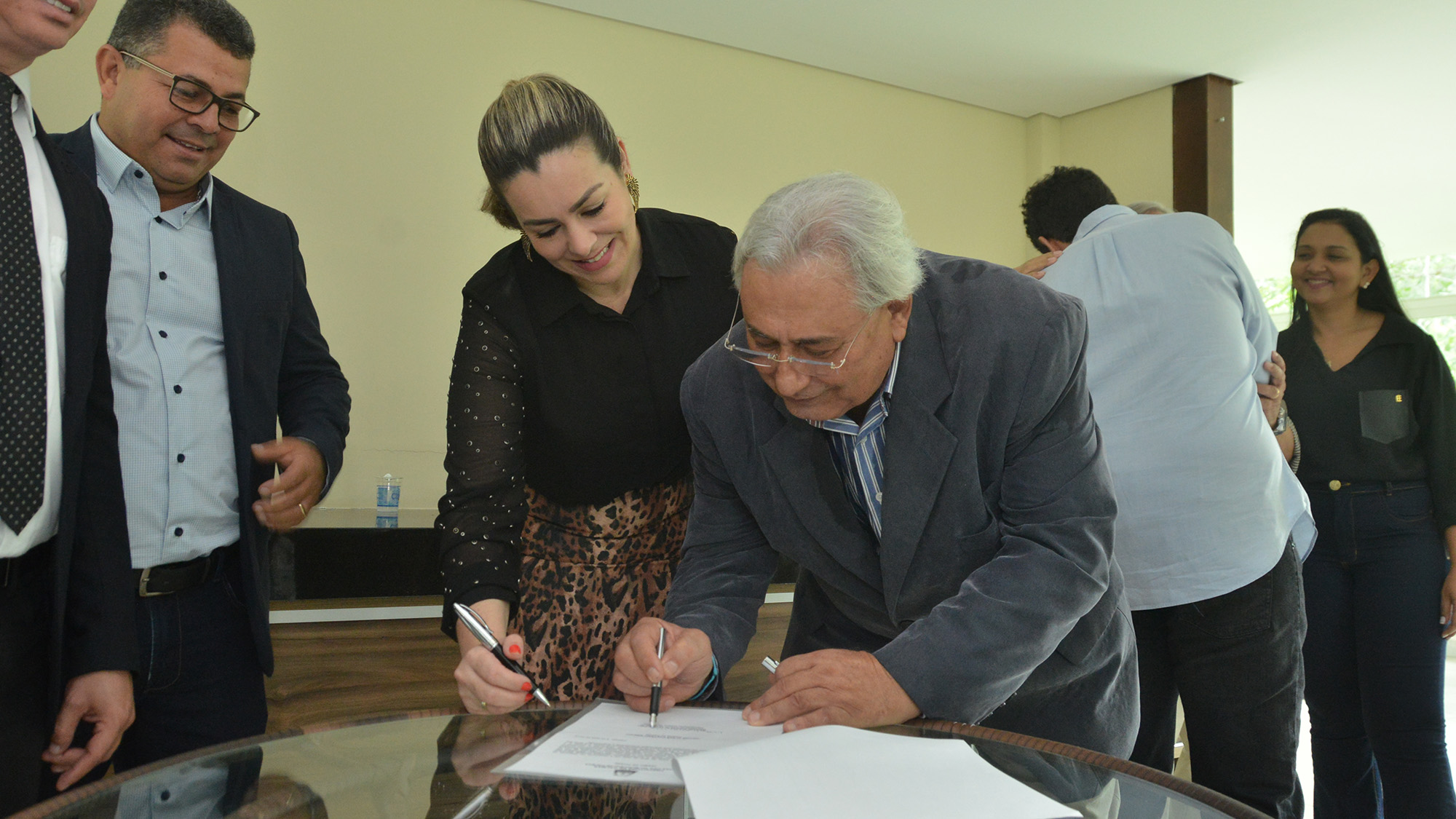 Prefeita Cinthia Ribeiro dá posse a Walfredo Antunes no Ipup e destaca planejamento de Palmas para os próximos 30 anos
