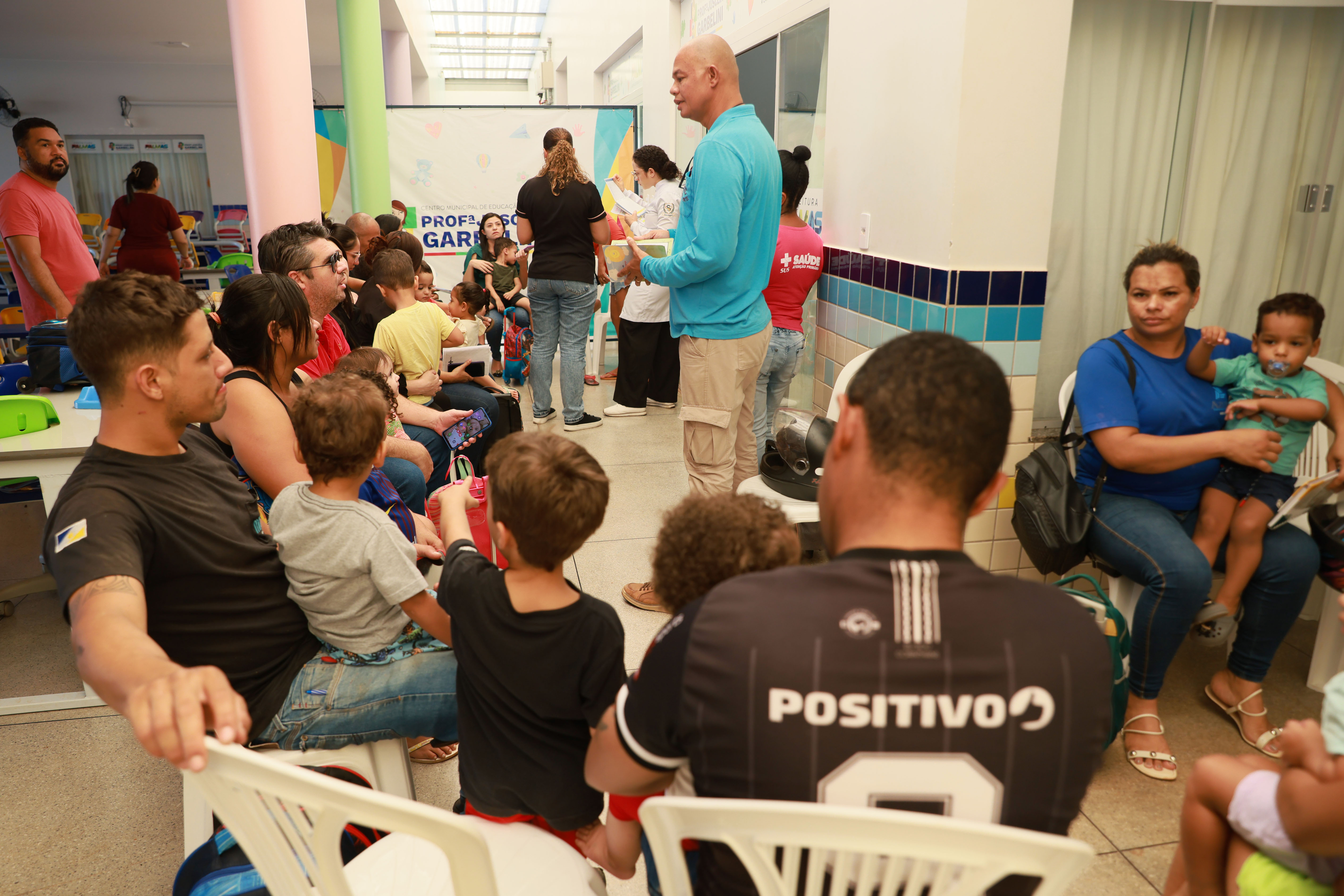 Vacinas serão aplicadas em crianças acompanhadas dos pais 