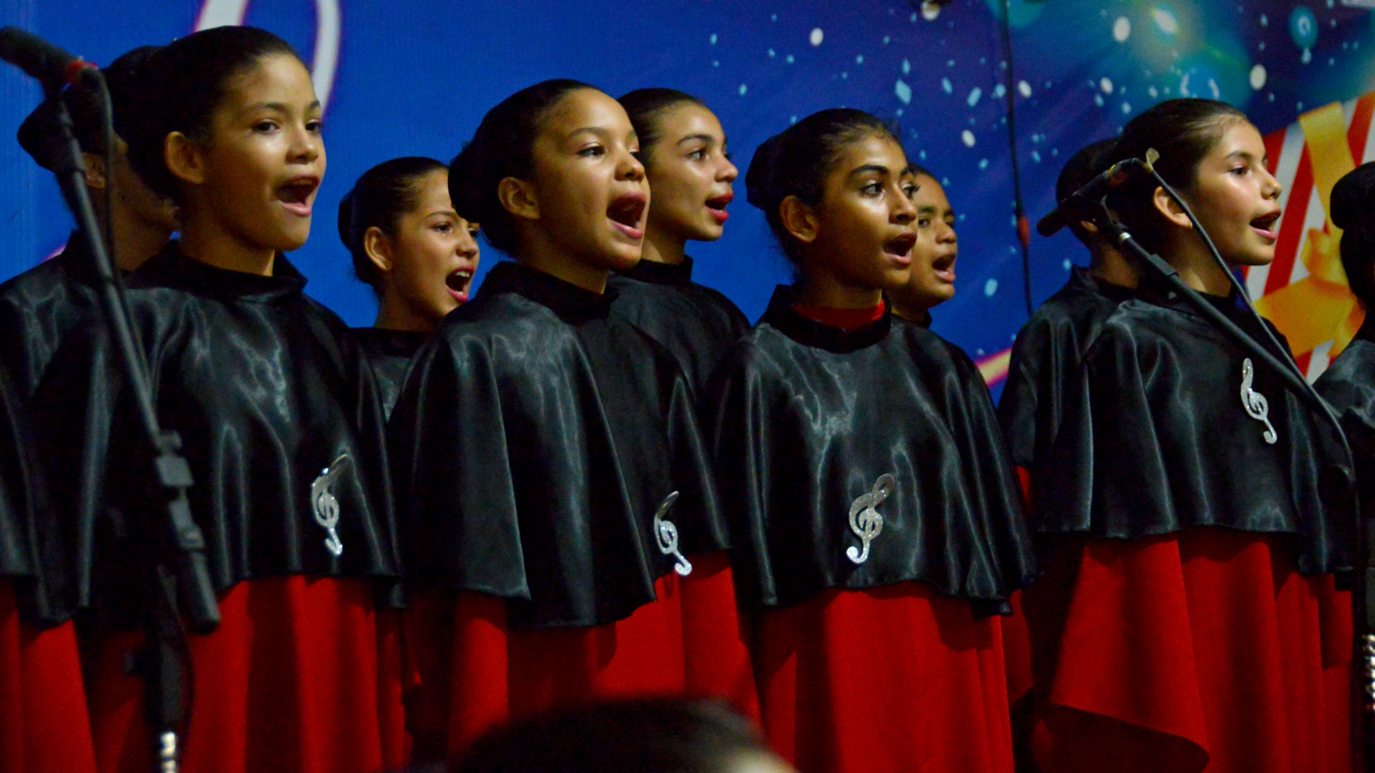 Último final de semana do Natal Cidade Encantada terá apresentações culturais