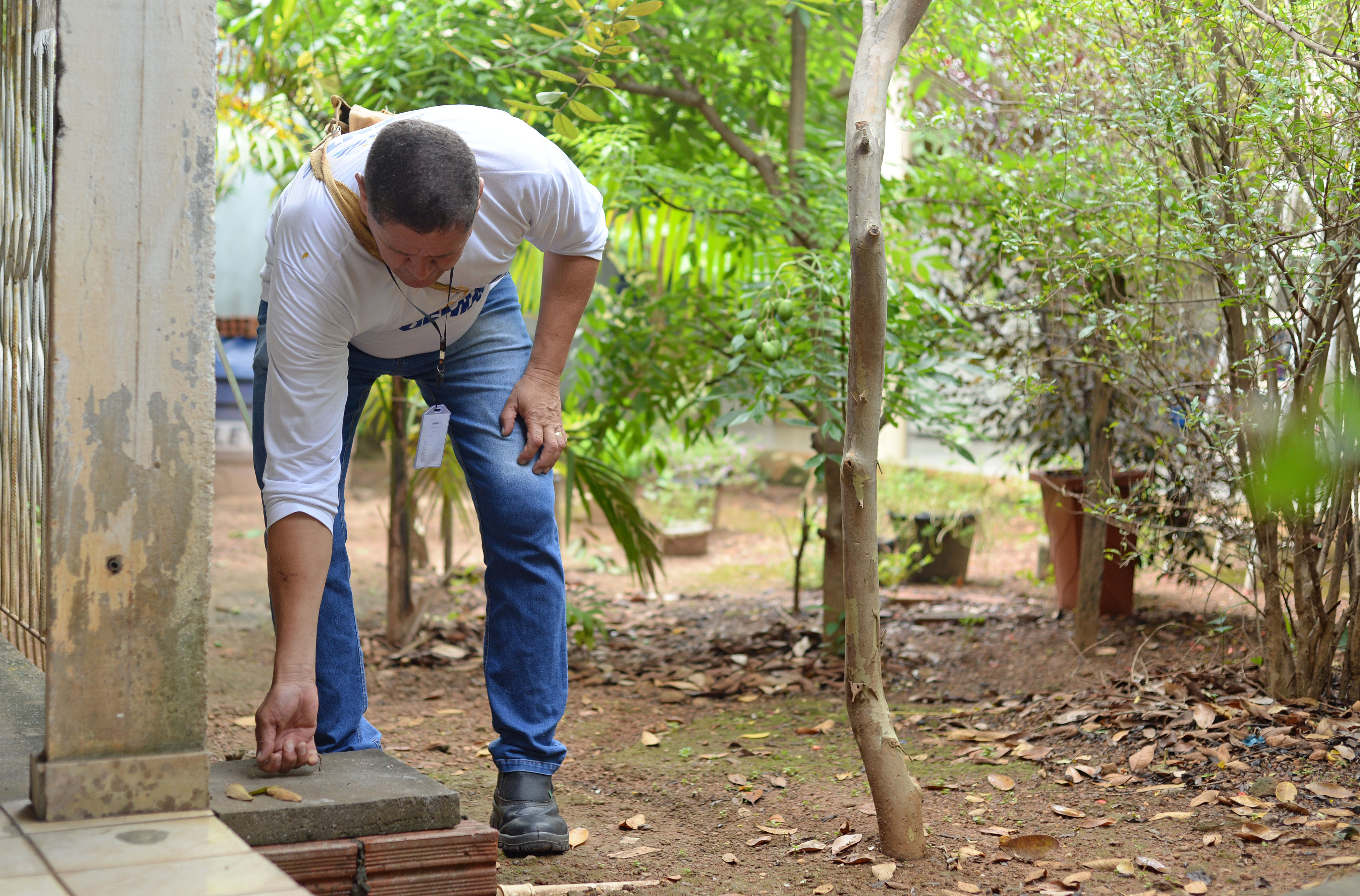 Secretaria de Saúde faz alerta à população para manter os cuidados contra a Dengue no período de confinamento social