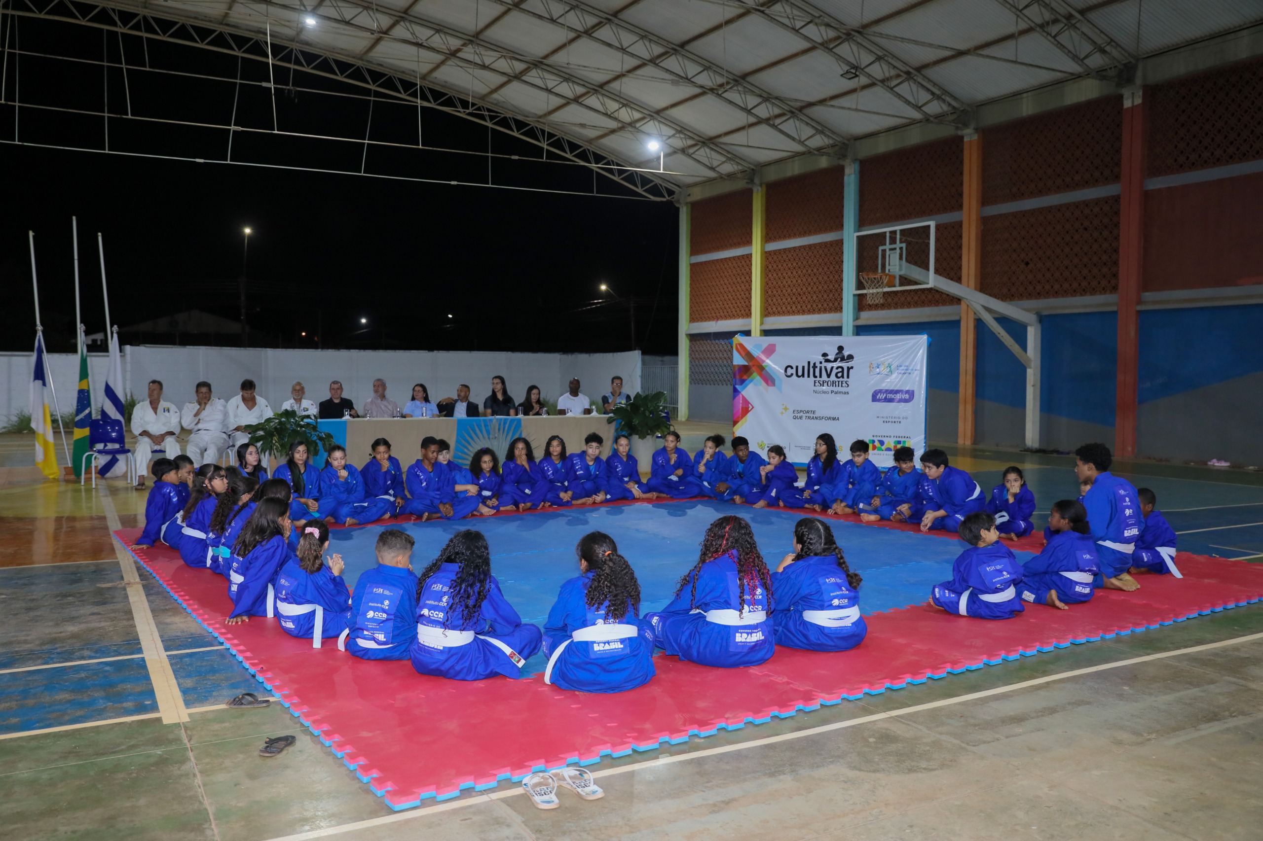Cultivar Esportes foi lançado oficialmente nesta quinta-feira, 7, na quadra de esportes da escola - Edu Fortes/Secom Palmas