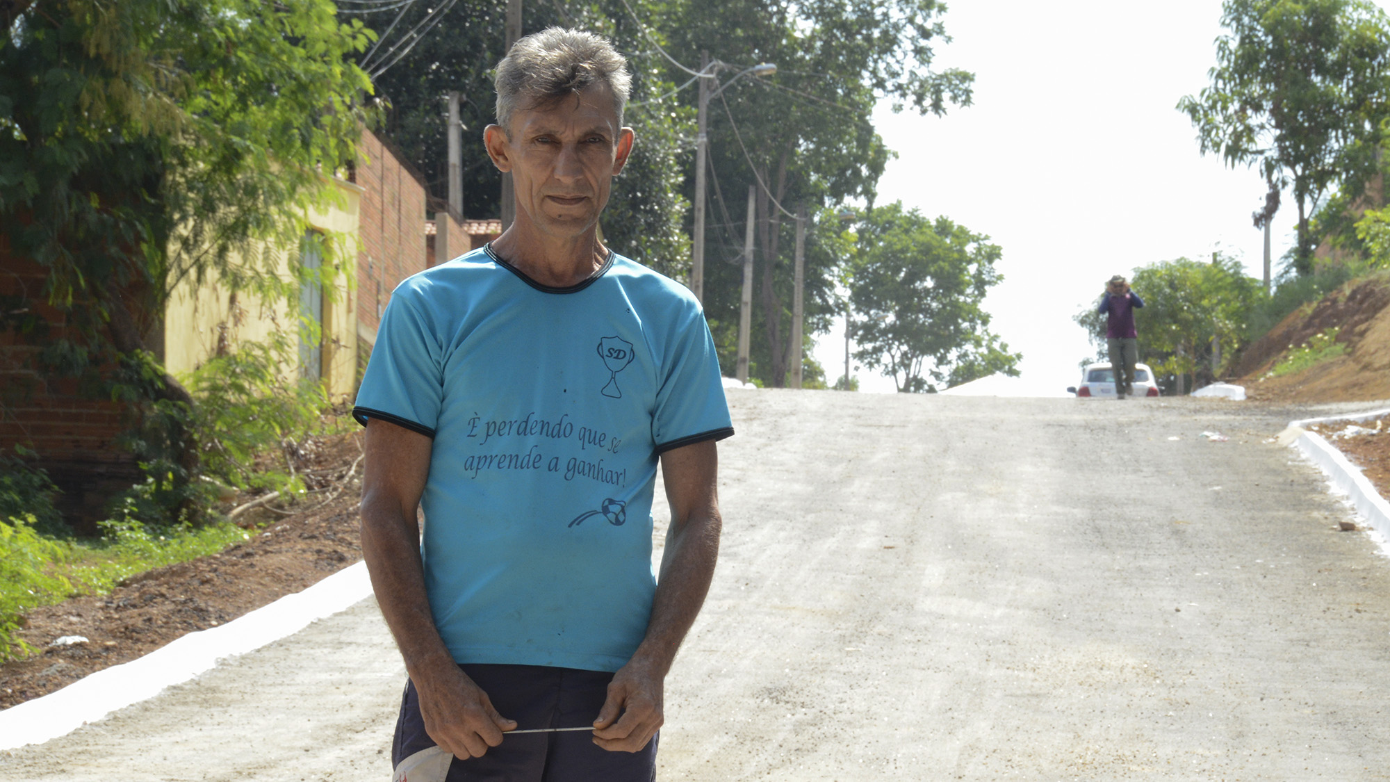 Após 25 anos, Jardim Aureny I tem obras de pavimentação executada com recursos próprios