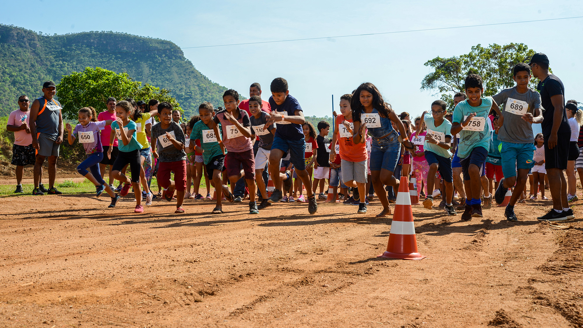 Crianças de Taquaruçu Grande comemoram Dia das Crianças com esportes e muita diversão
