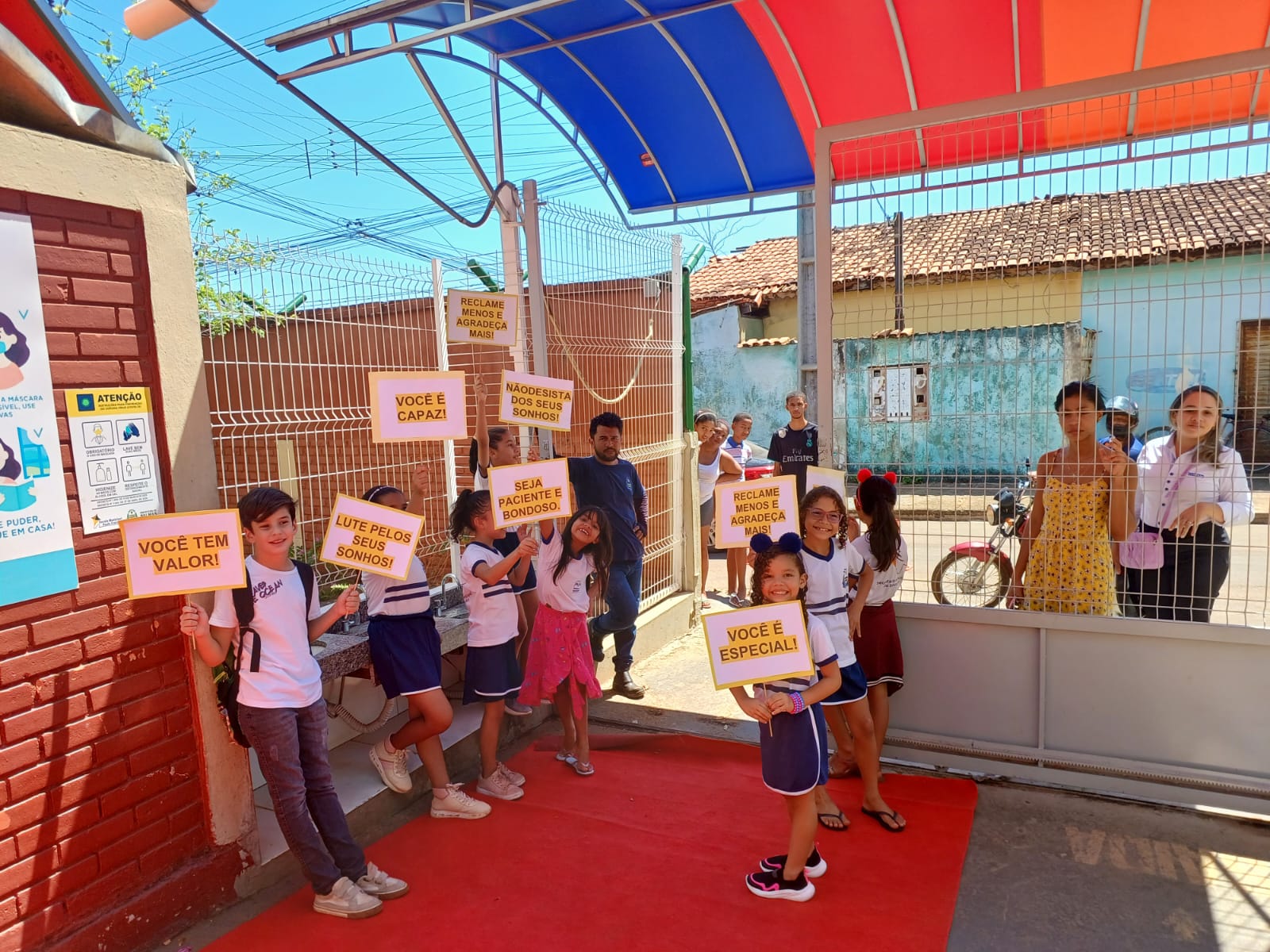 Unidades da rede municipal de ensino promovem ações de valorização à vida