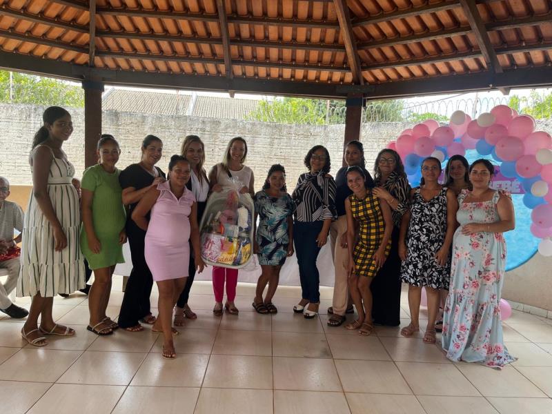 Equipe do Cras Karajá I realiza entrega de kits natalidade e emociona gestantes atendidas na unidade