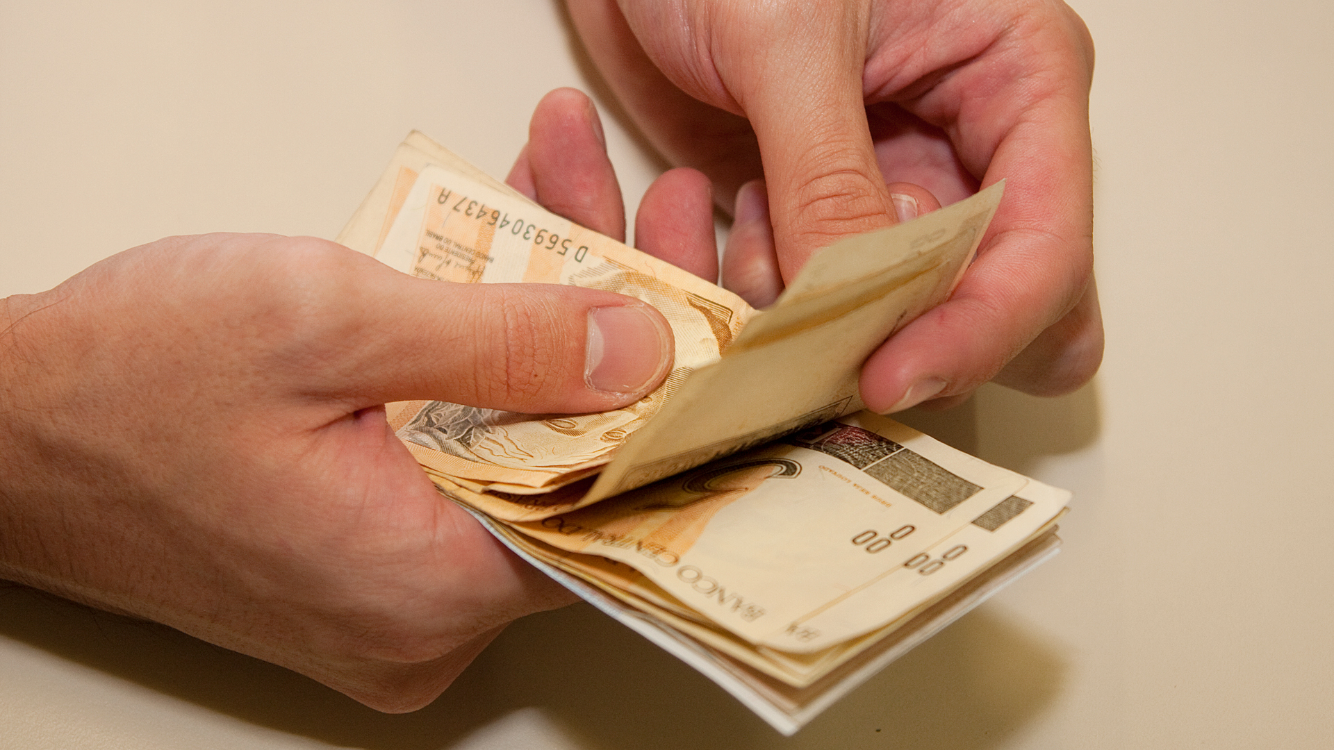 Pagamento dos servidores municipais é antecipado para terça, 28