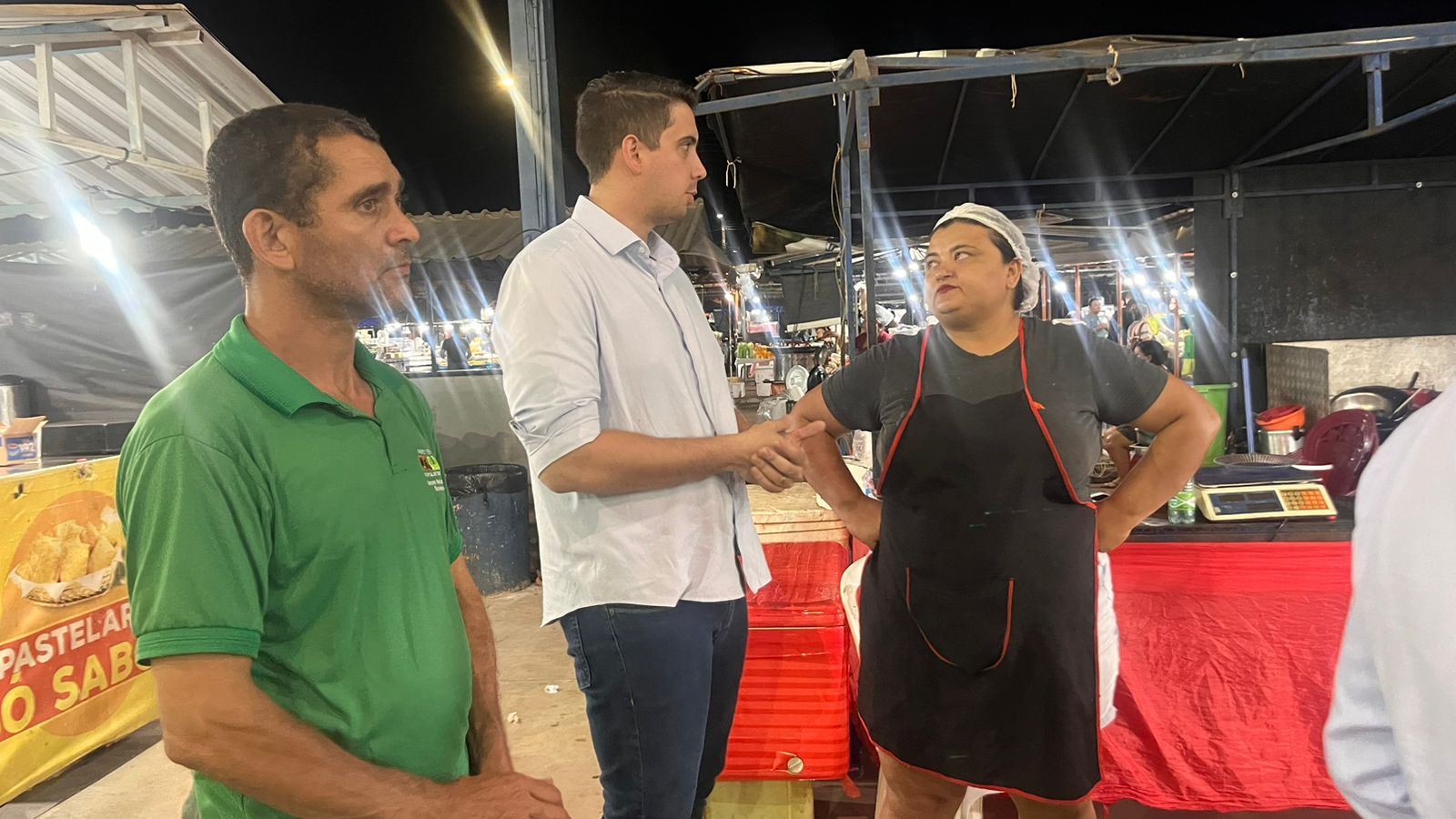 Diálogo e proximidade com os feirantes para avaliar demandas. 