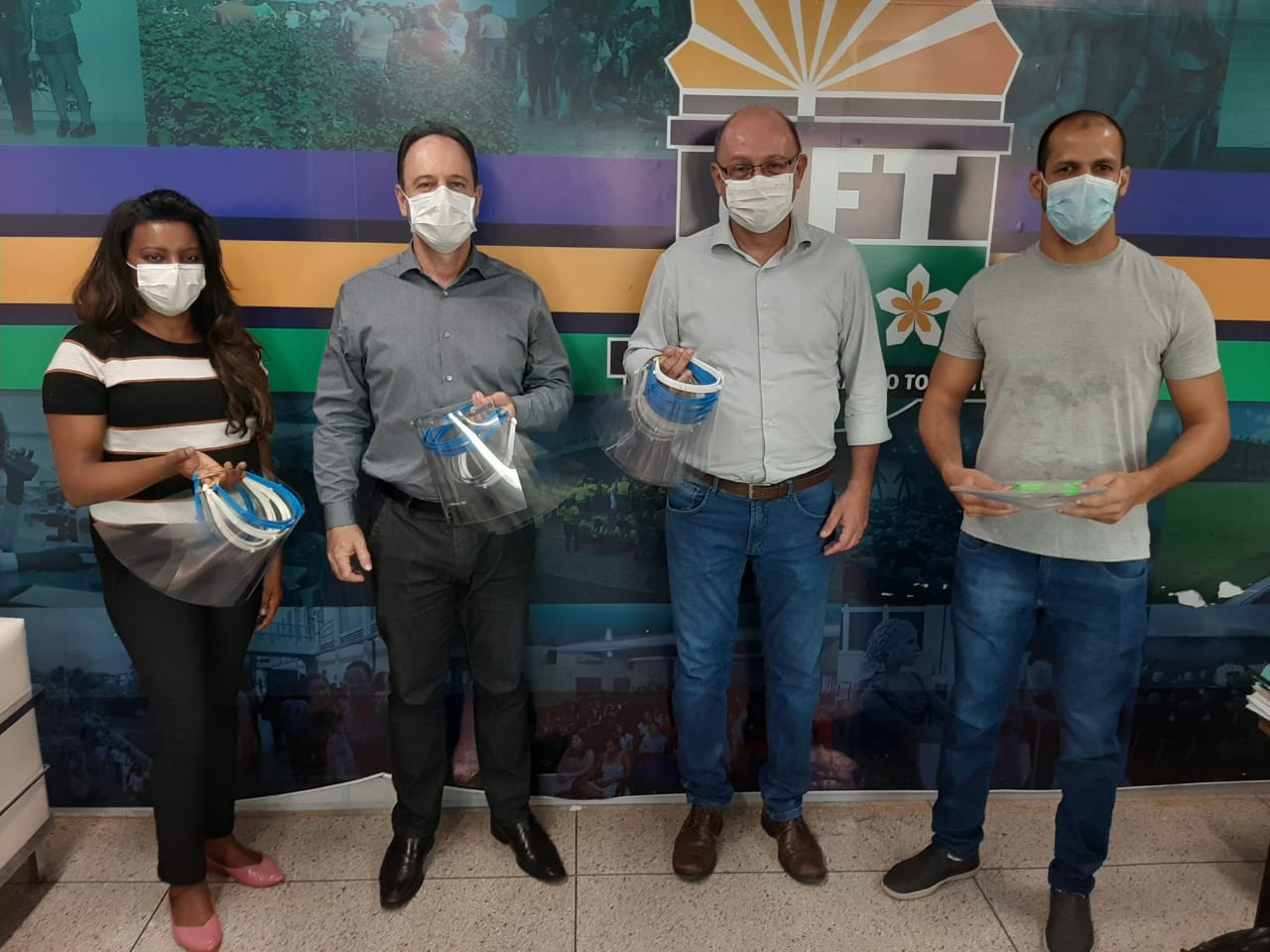 Semus recebe máscaras do tipo Face Shield doadas pela Universidade Federal do Tocantins
