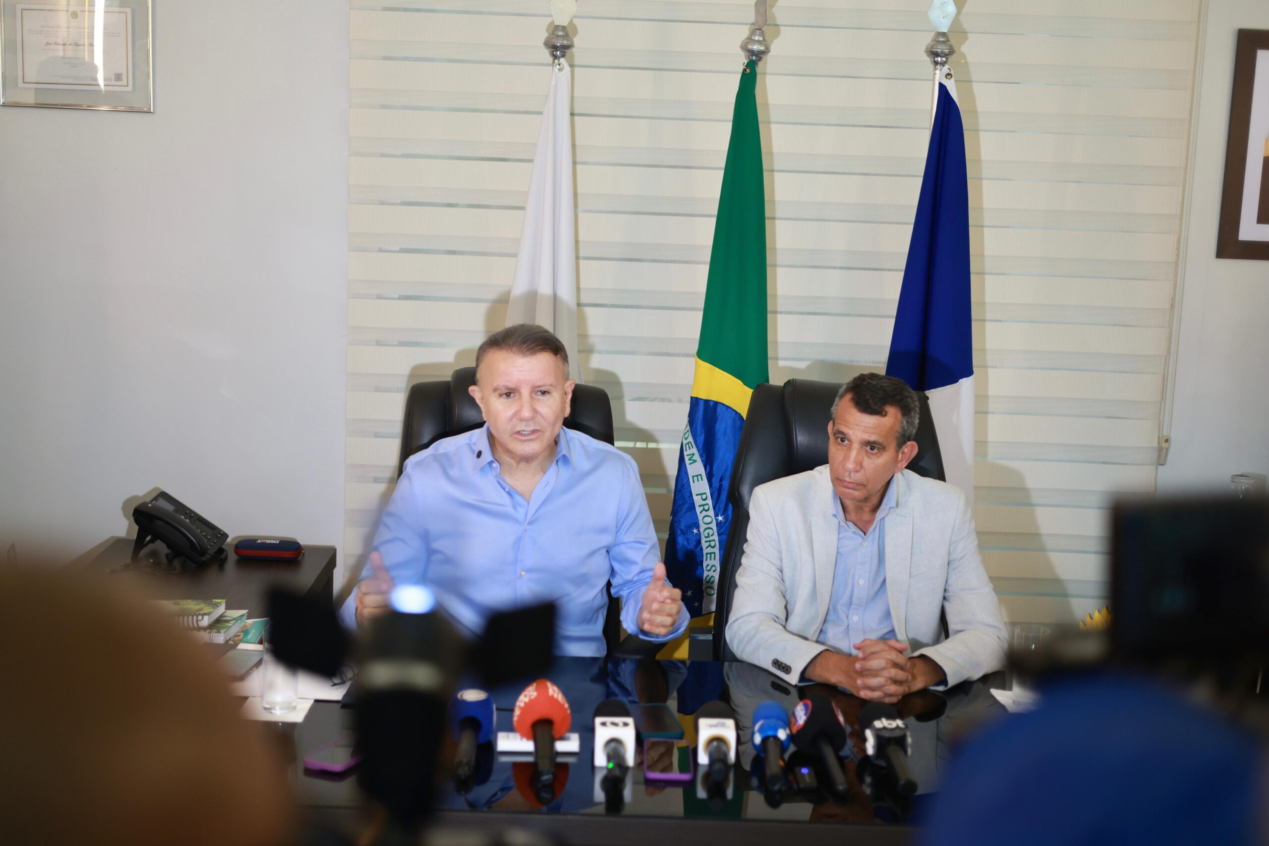 Prefeito Eduardo Siqueira Campos prorroga gratuidade do transporte coletivo até 20 de maio