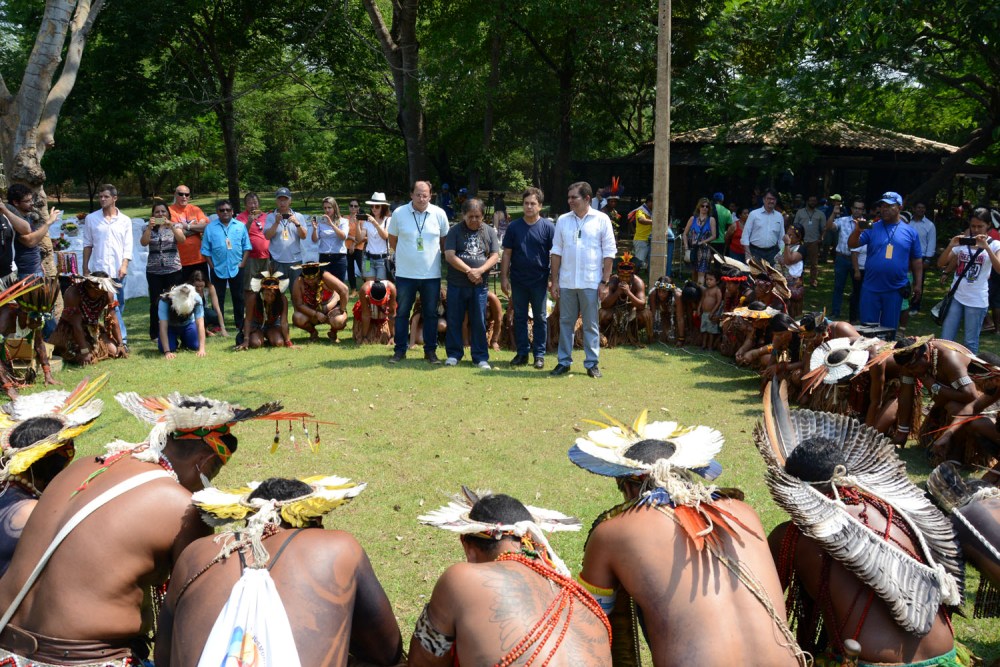 Amastha recebe líderes indígenas
