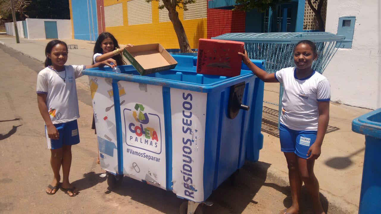 Crianças de Taquaruçu aprendem o primeiro passo para fazer reciclagem através do Coleta Palmas