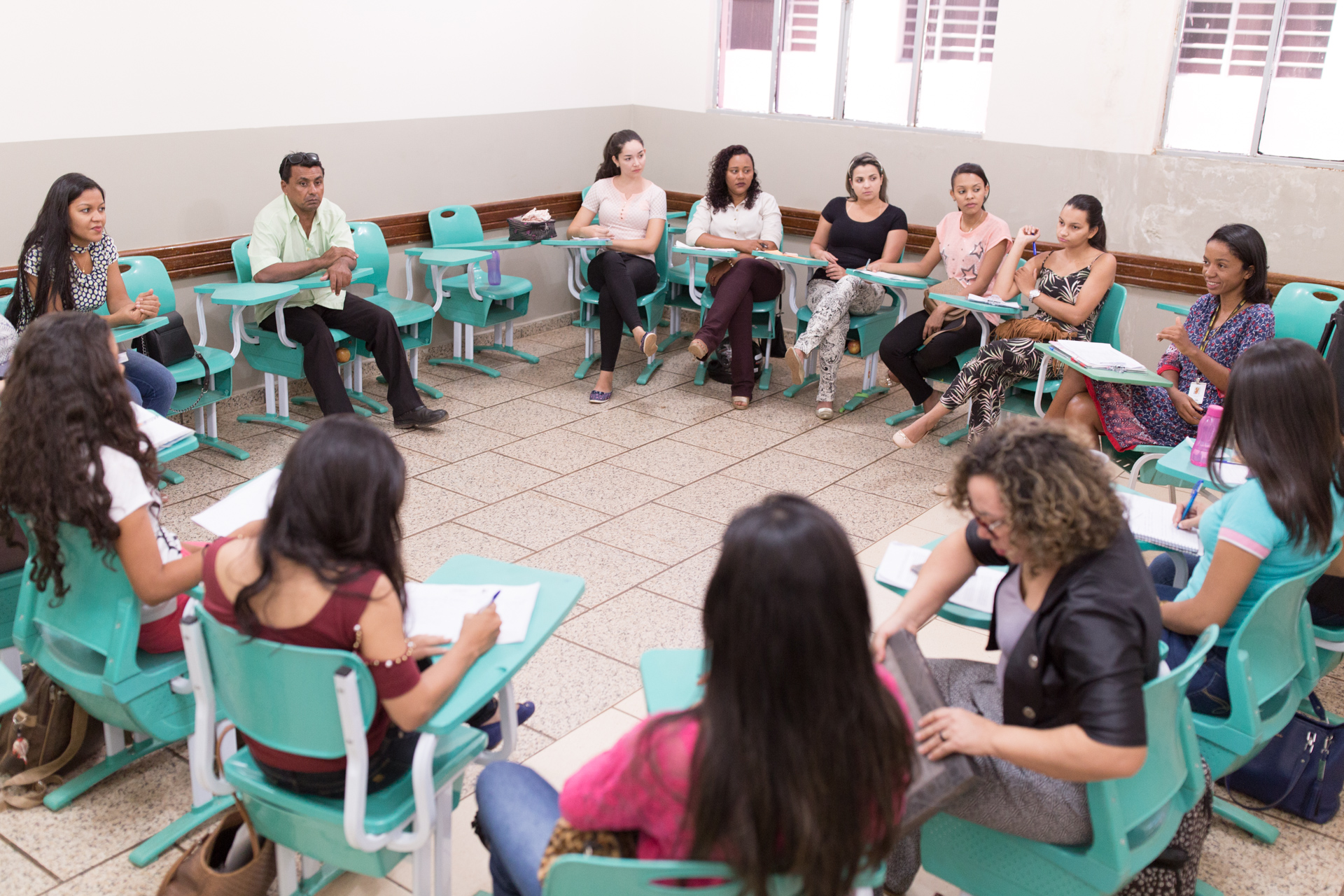 Estratégias de prevenção ao suicídio são discutidas por profissionais na Capital
