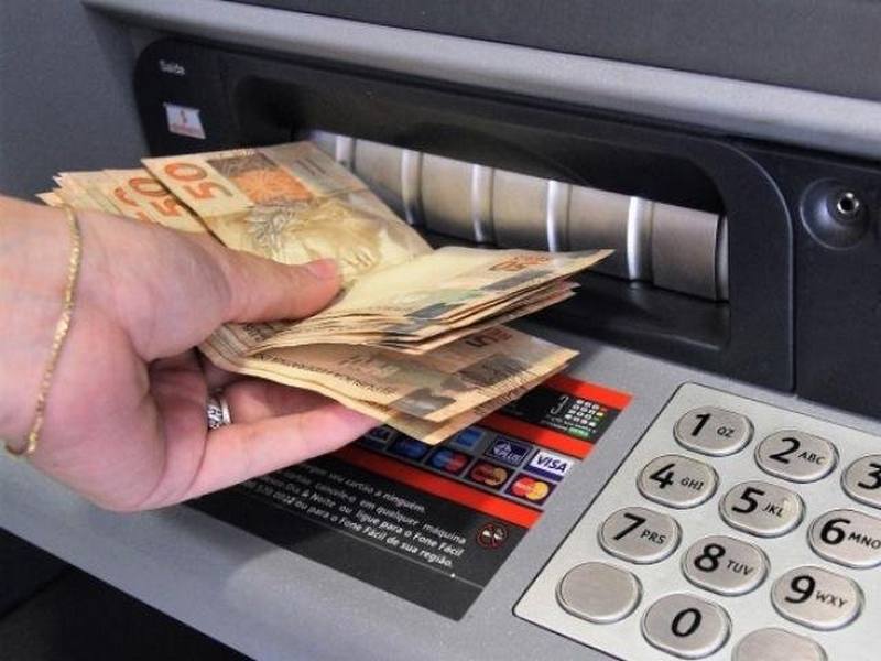 Salário de maio estará disponível para saque nesta sexta-feira, 29