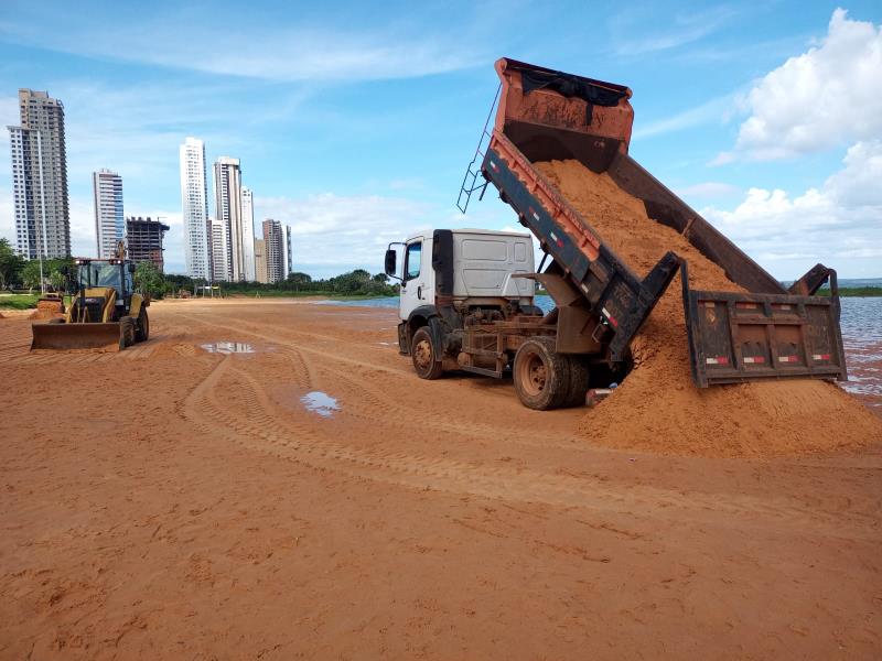 Praias começam a receber melhorias para período de férias