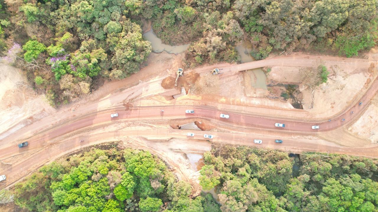 Obra de requalificação da ligação entre a Avenida NS-15 e diversos bairros da região norte