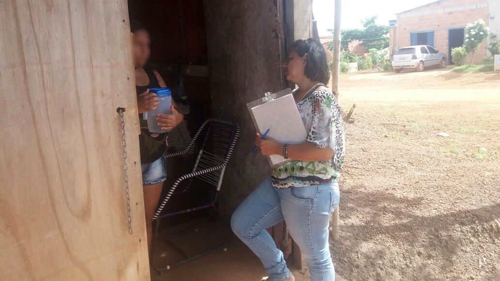 Equipes dos Cras vão de casa em casa para identificar famílias que precisam acessar a política de assistência social