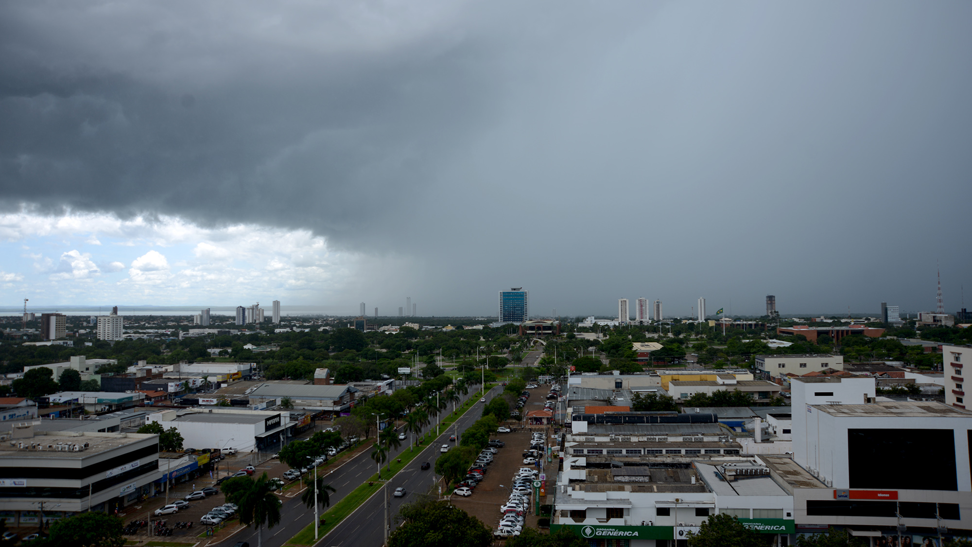 Chove em Palmas 64 mm em menos de três horas
