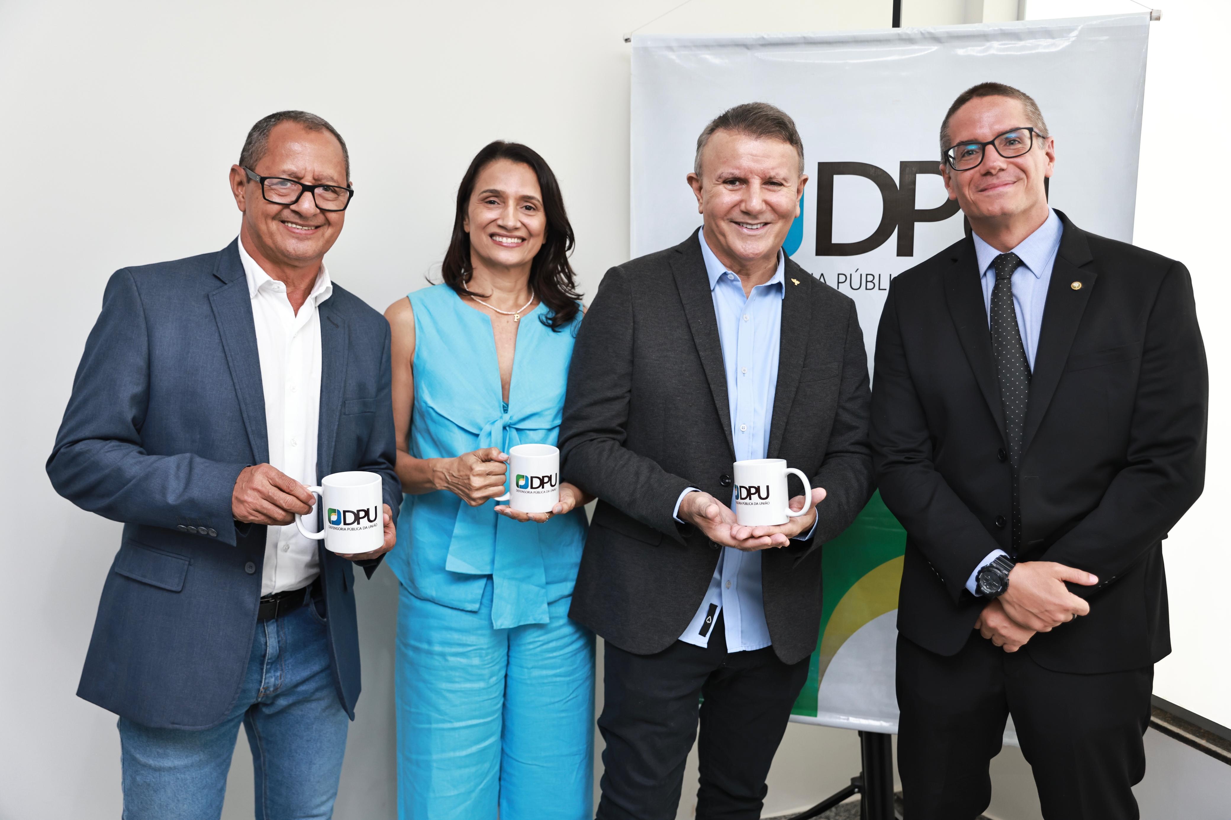 Prefeito e secretários foram recebidos pelo Defensor Público-Chefe, Igor de Andrade Barbosa  