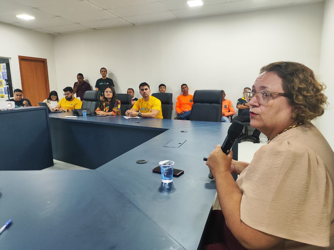 Prefeitura de Palmas promove roda de conversa sobre prevenção ao suicídio com servidores da Mobilidade Urbana