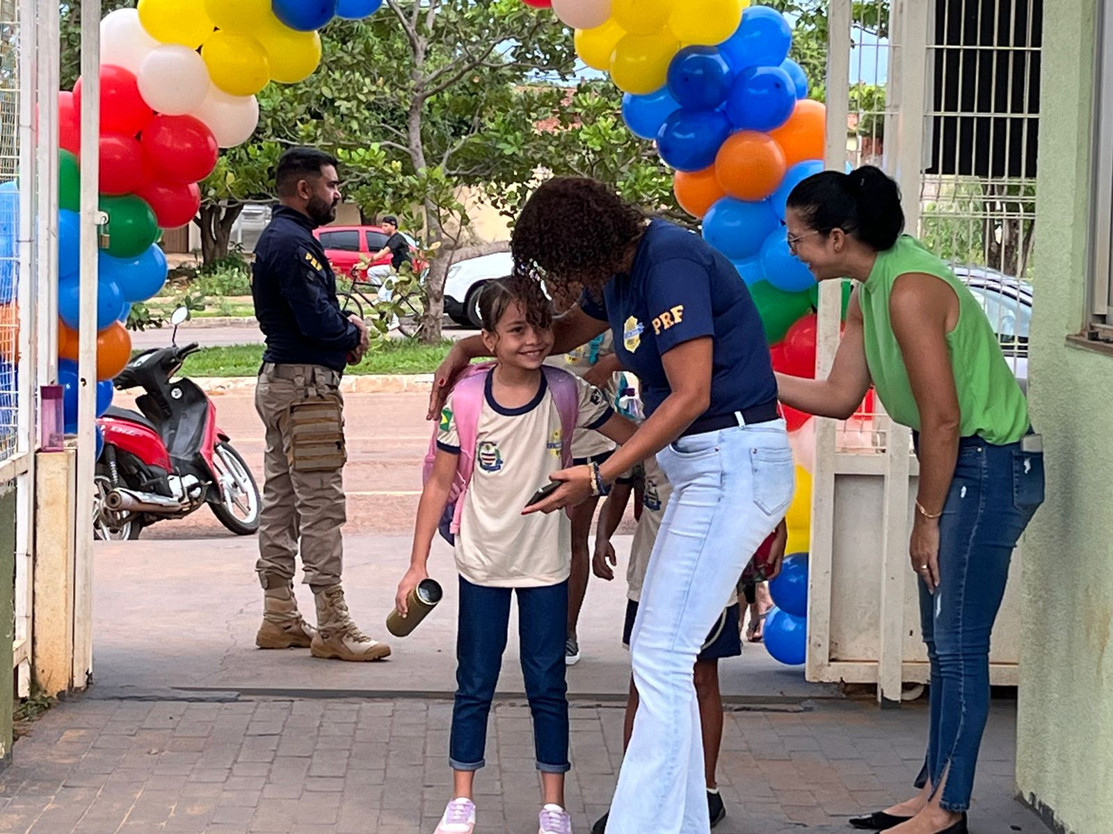 Rede municipal de ensino dá início às atividades do ano letivo de 2024