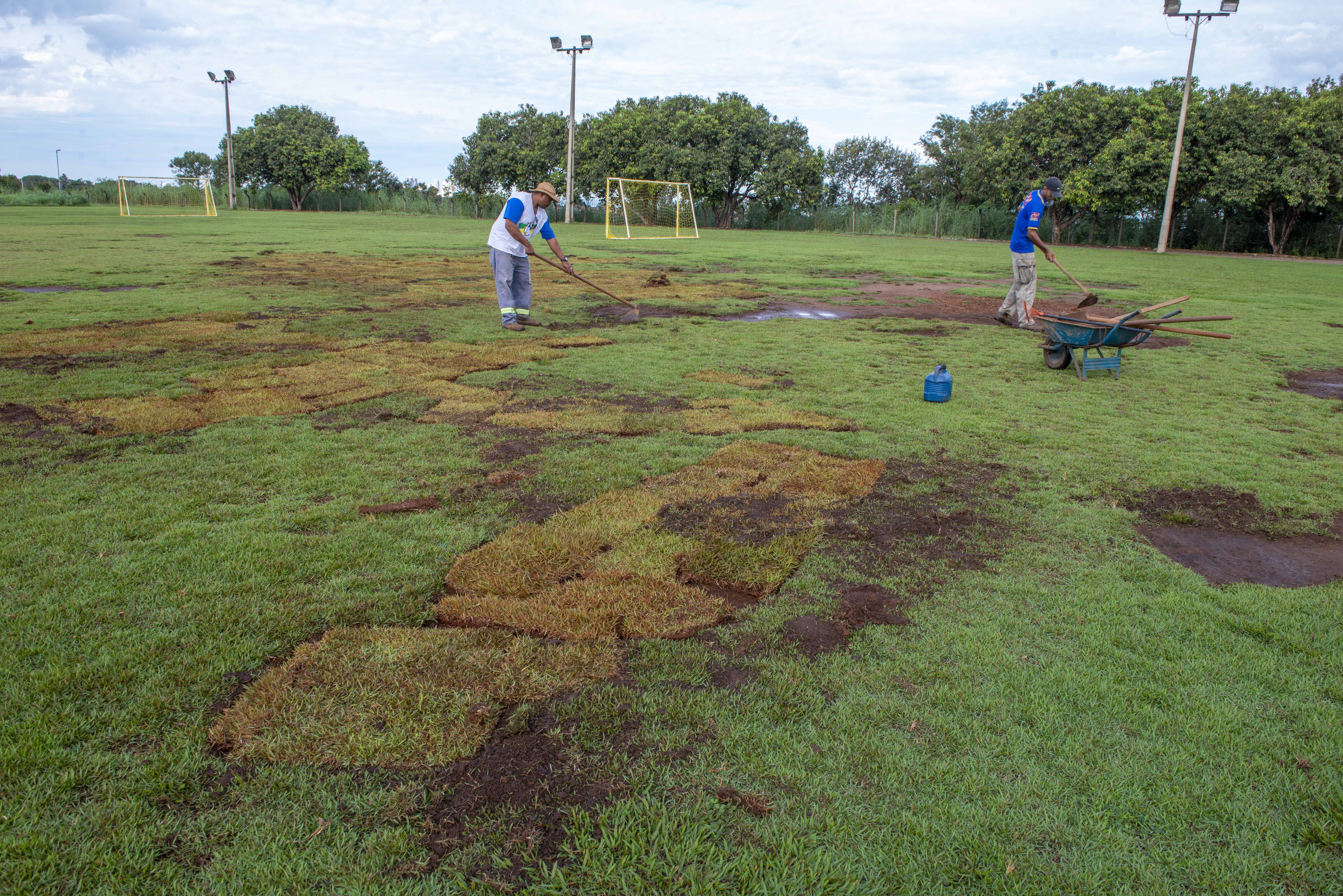 Prefeitura de Palmas reinicia manutenção do Complexo Esportivo das Arnos