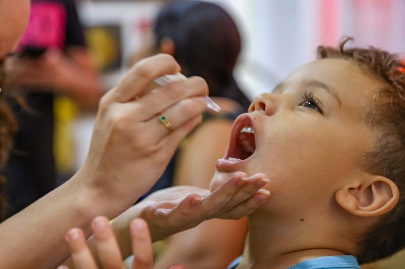 Encerramento da campanha de vacinação contra poliomielite ocorre no Parque Cesamar