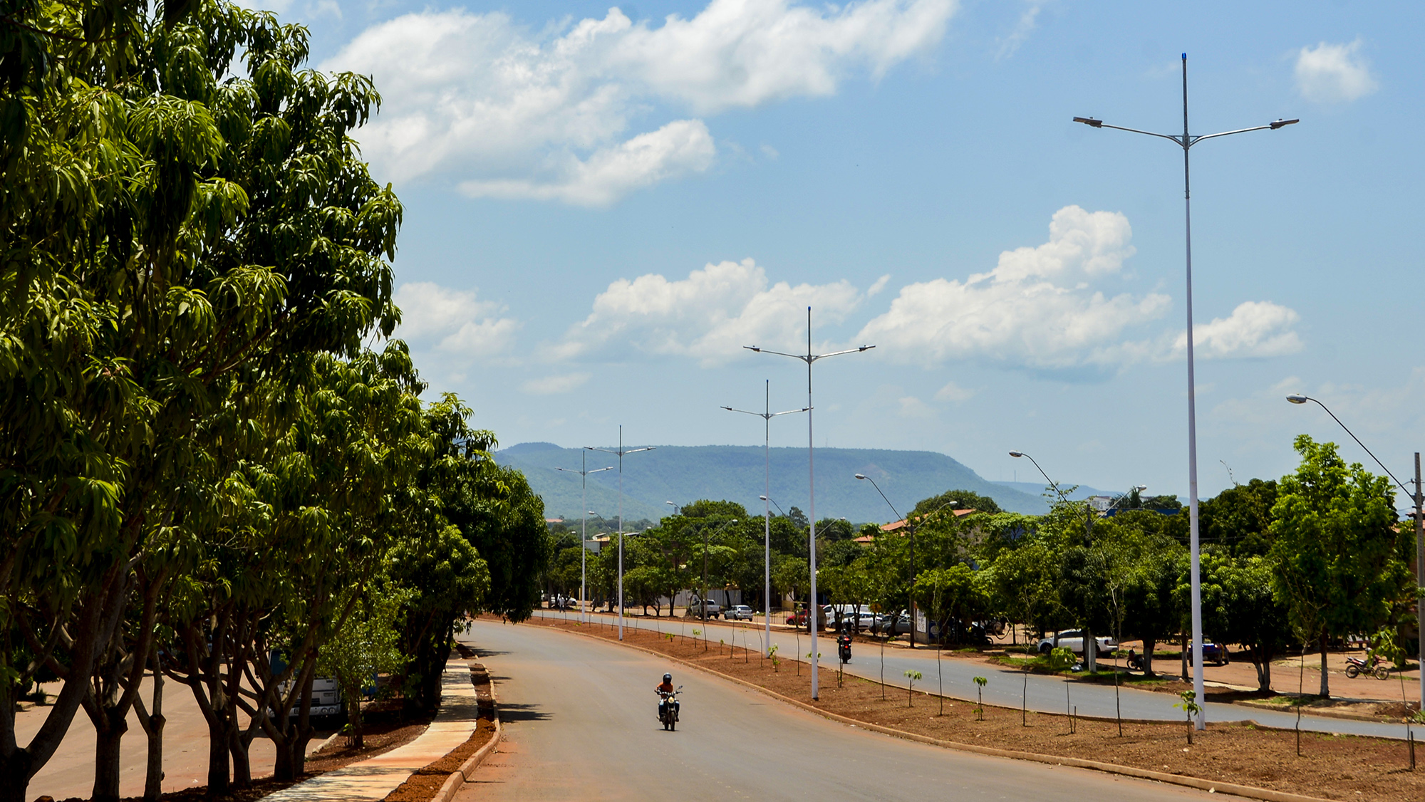 Palmas Brasil Norte: seguem melhorias finais em avenida que beneficia Arnes