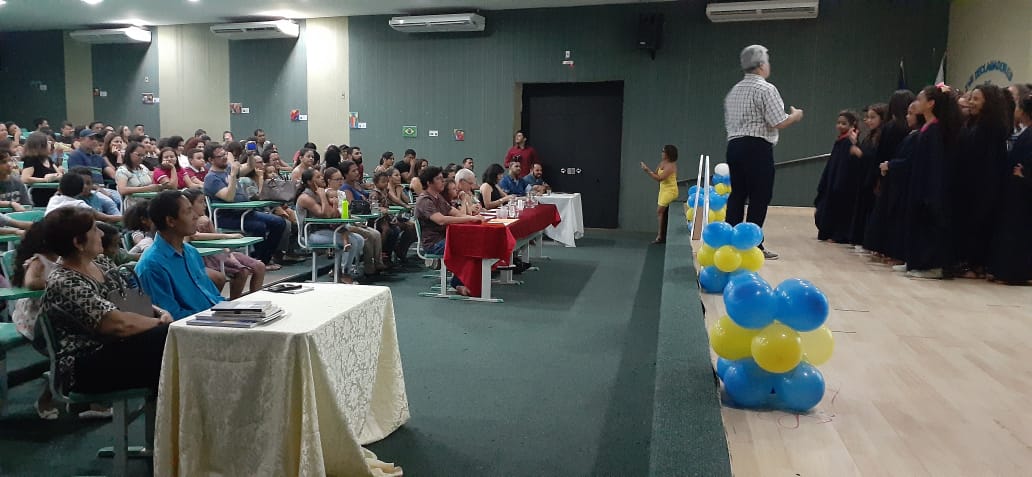 ‘Declamadores de Poesia’ chega a sua XVIII Edição e emociona plateia