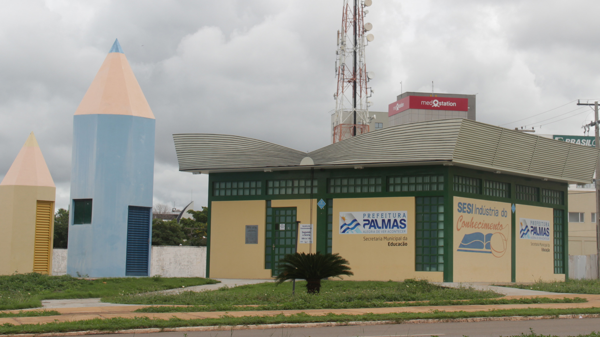 Prefeitura de Palmas e Sesi firmam parceria com Biblioteca da Indústria do Conhecimento