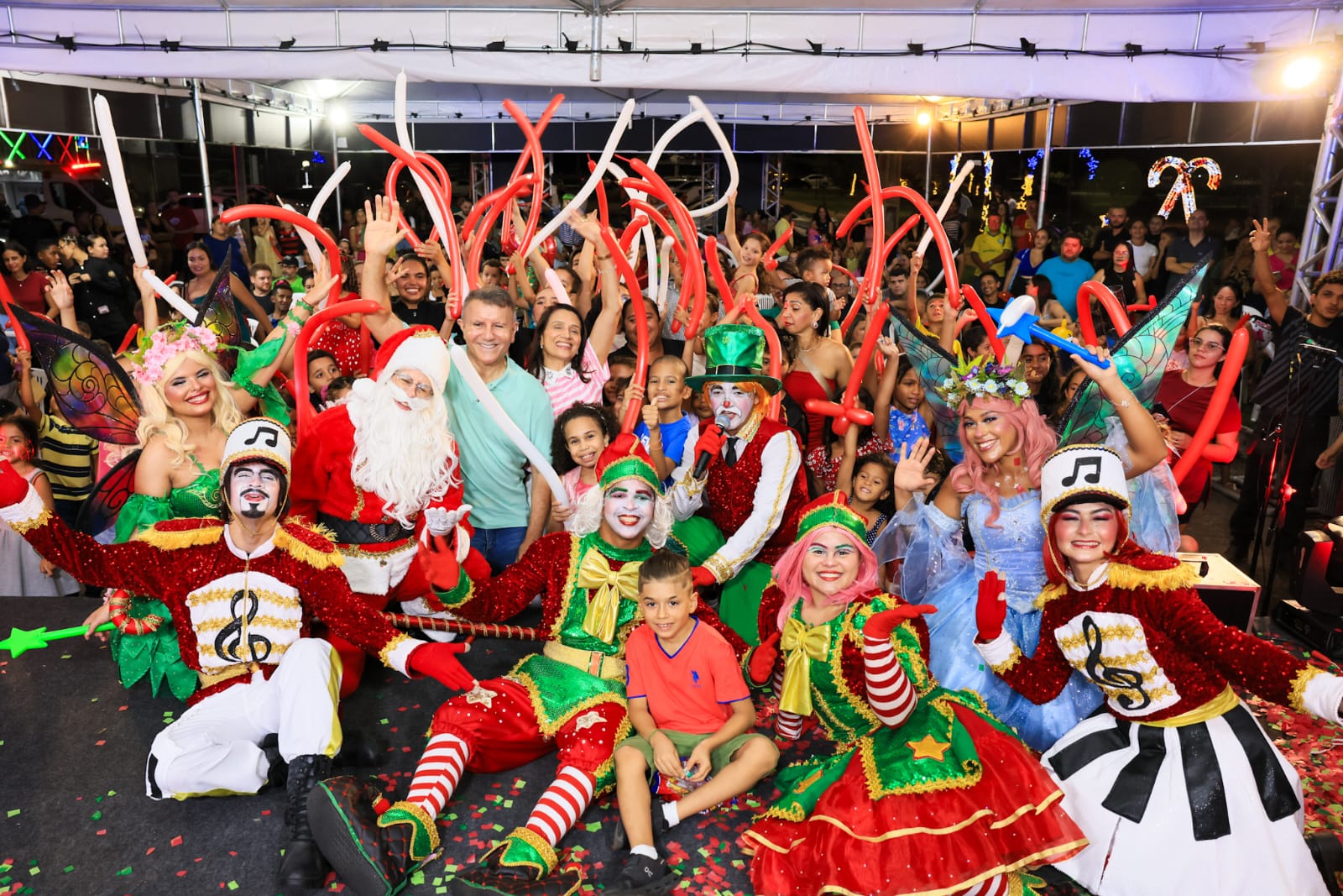 Encerramento do evento todos unidos como uma só família