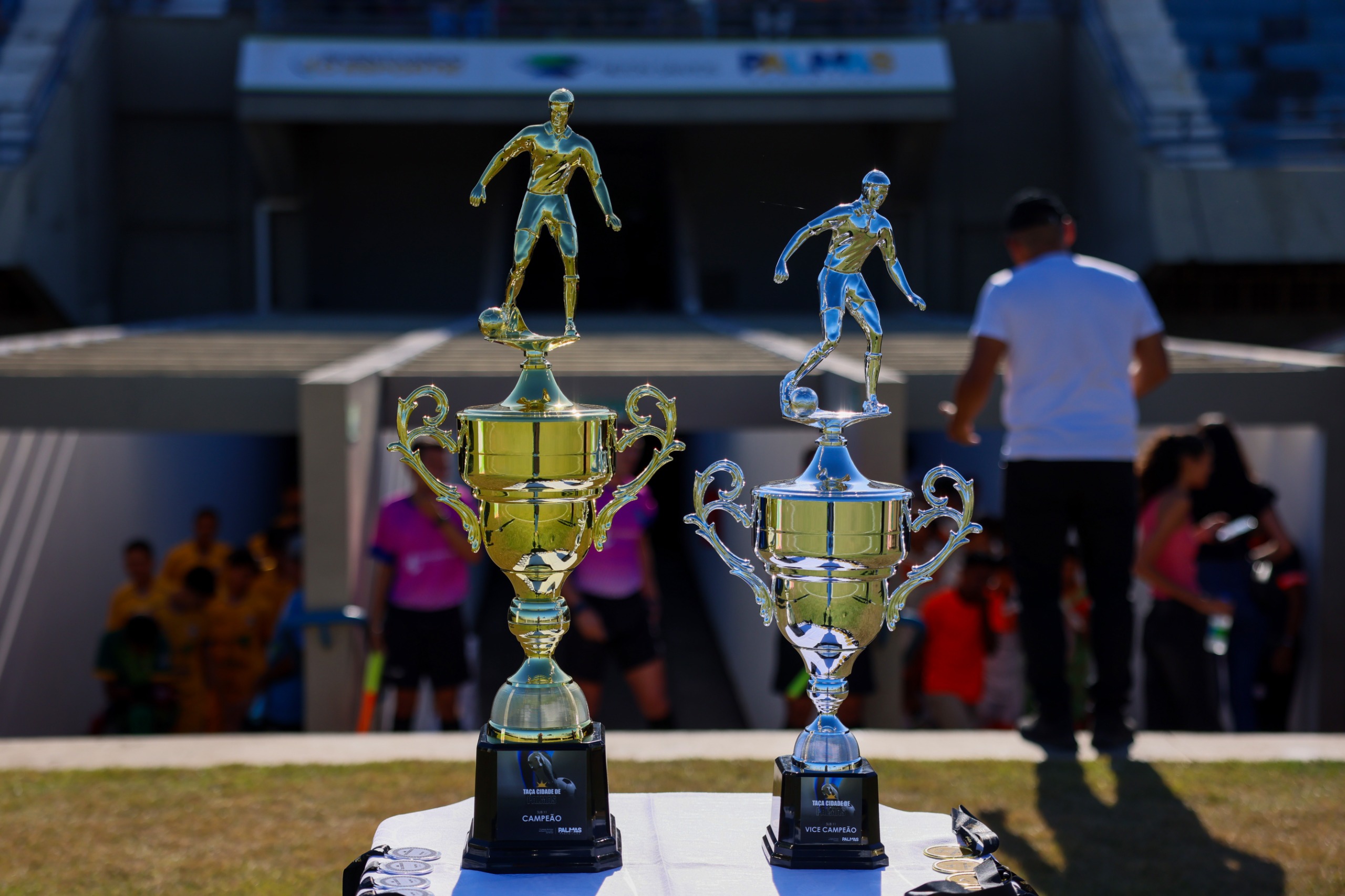 Além de troféus e medalhas para os primeiros e segundos colocados, o torneio também distribuiu prêmios individuais