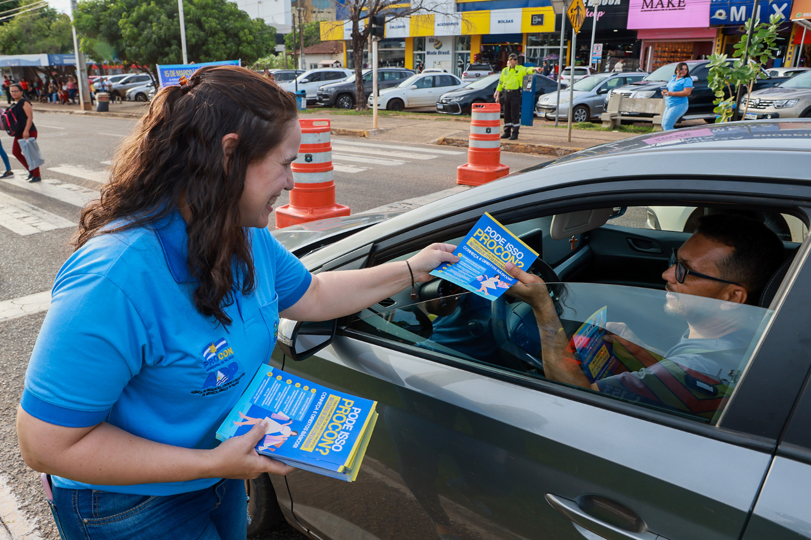 Procon Palmas realiza blitz educativa para Dia do Consumidor