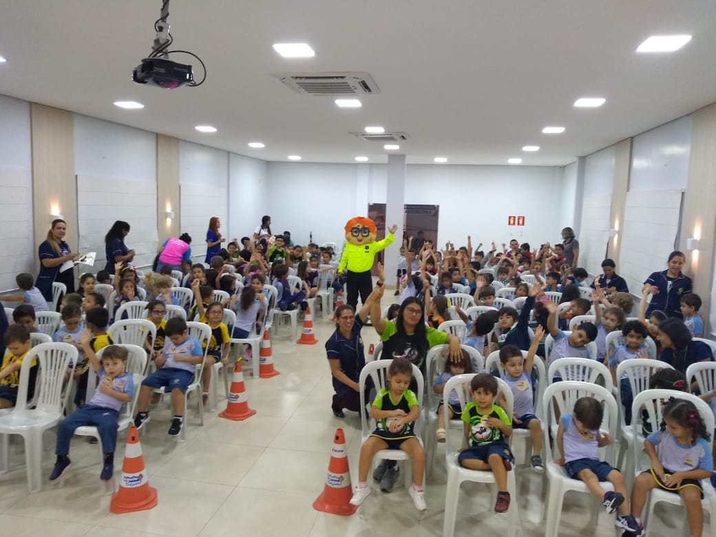 Equipe de Educação para o Trânsito segue com ação de conscientização em escolas da Capital
