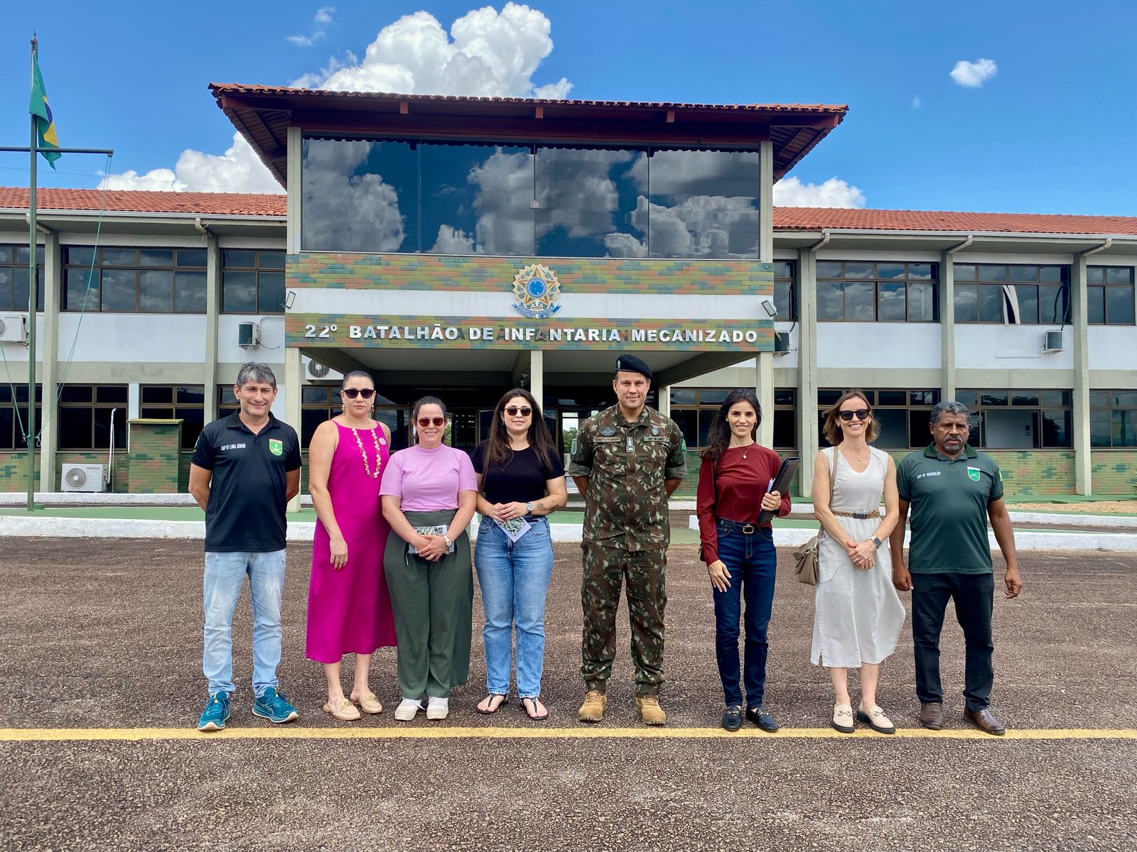 Prefeitura de Palmas fortalece parceria com Exército para ações conjuntas de bem-estar animal