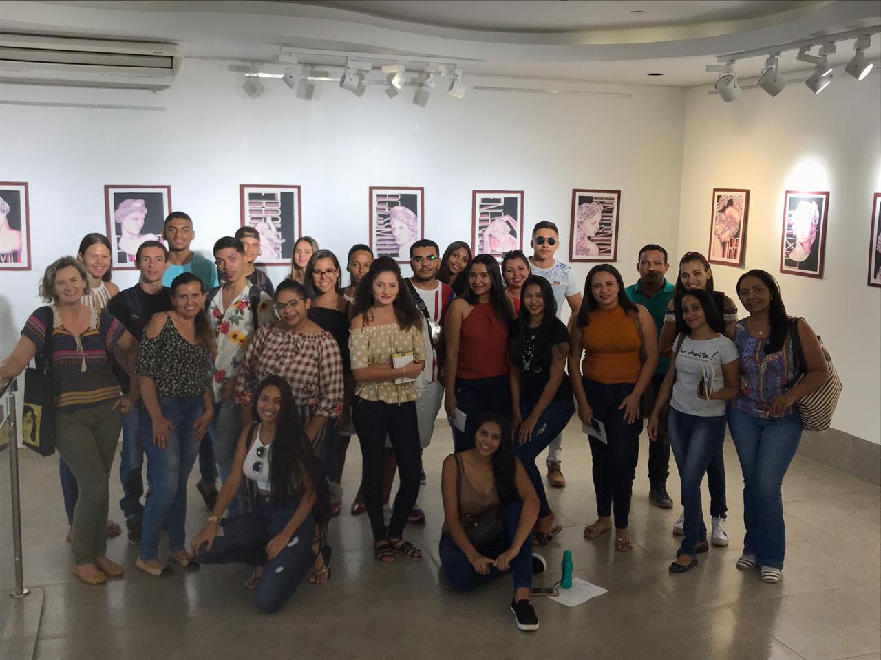 De Miracema, universitários de pedagogia visitam Espaço Cultural José Gomes Sobrinho
