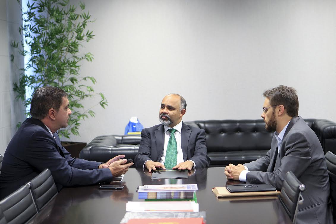 Prefeito e Ministro do Esporte discutem preparativos para os Jogos Indígenas