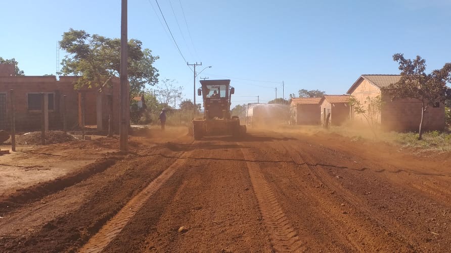 Prefeitura de Palmas realiza força-tarefa de limpeza e conservação das vias do distrito de Buritirana