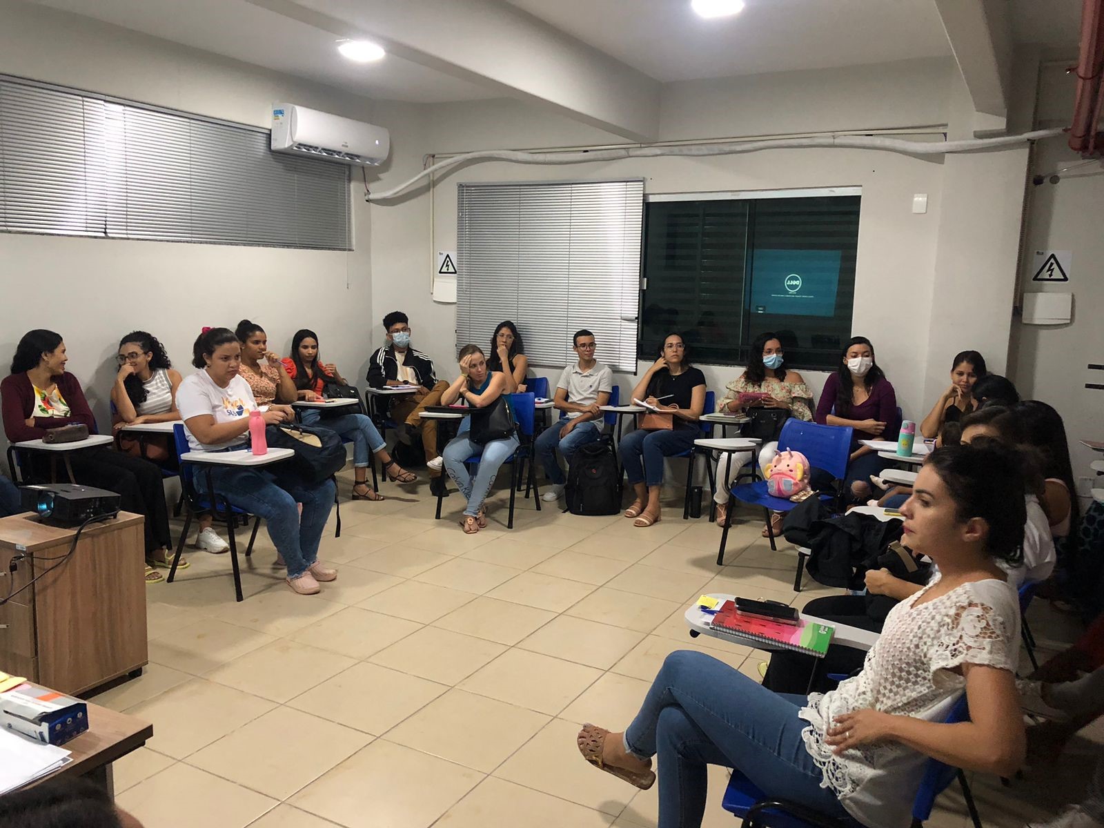 Novos residentes da Fesp fazem curso ‘Introdutório à Atenção Primária e Vigilância em Saúde’