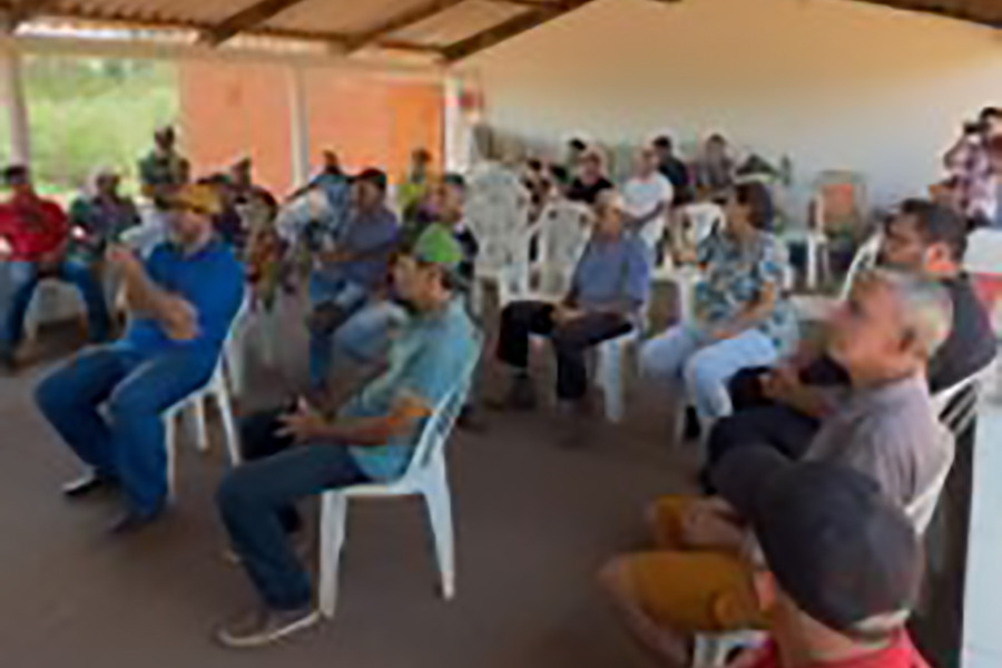 Técnicos da Prefeitura de Palmas se reúnem com produtores rurais da região de Taquaruçu para discutir demandas do setor