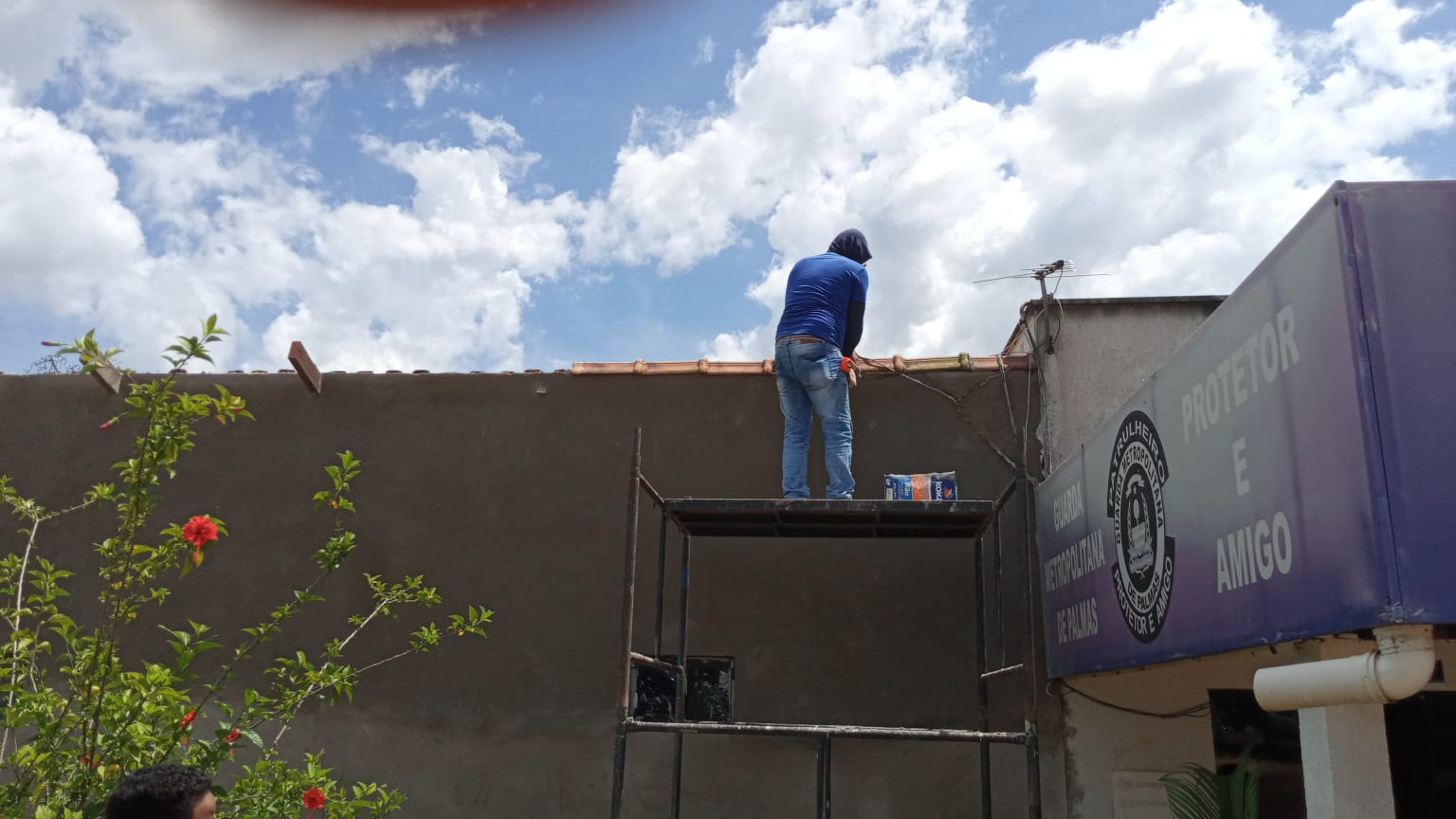 Infraestrutura executa reformas e intervenções corretivas prediais em diversos órgãos 