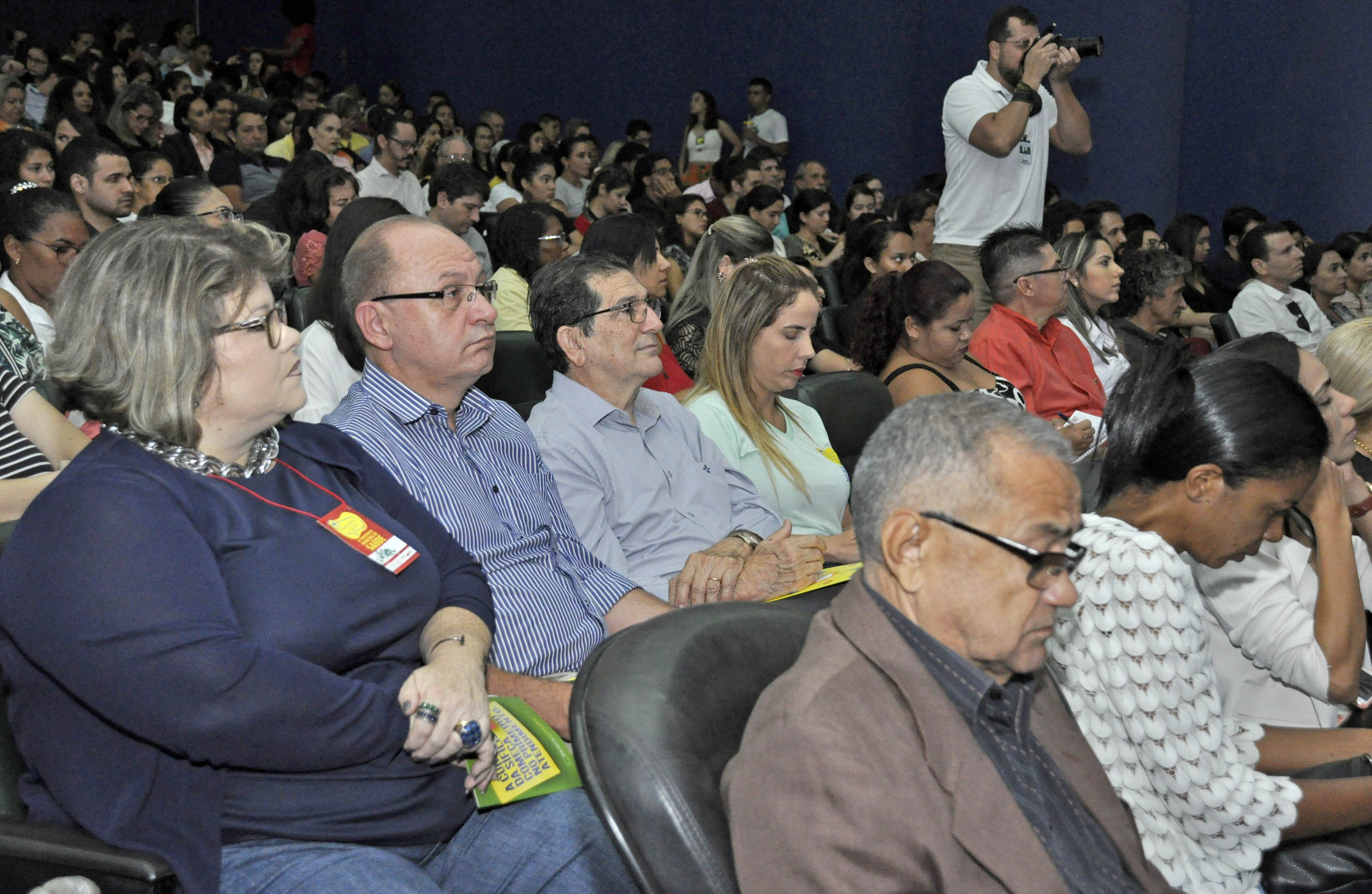 Direitos, políticas públicas e financiamento do SUS permeiam o debate da XI Conferência de Saúde; eixos temáticos foram debatidos na manhã desta quarta, 27