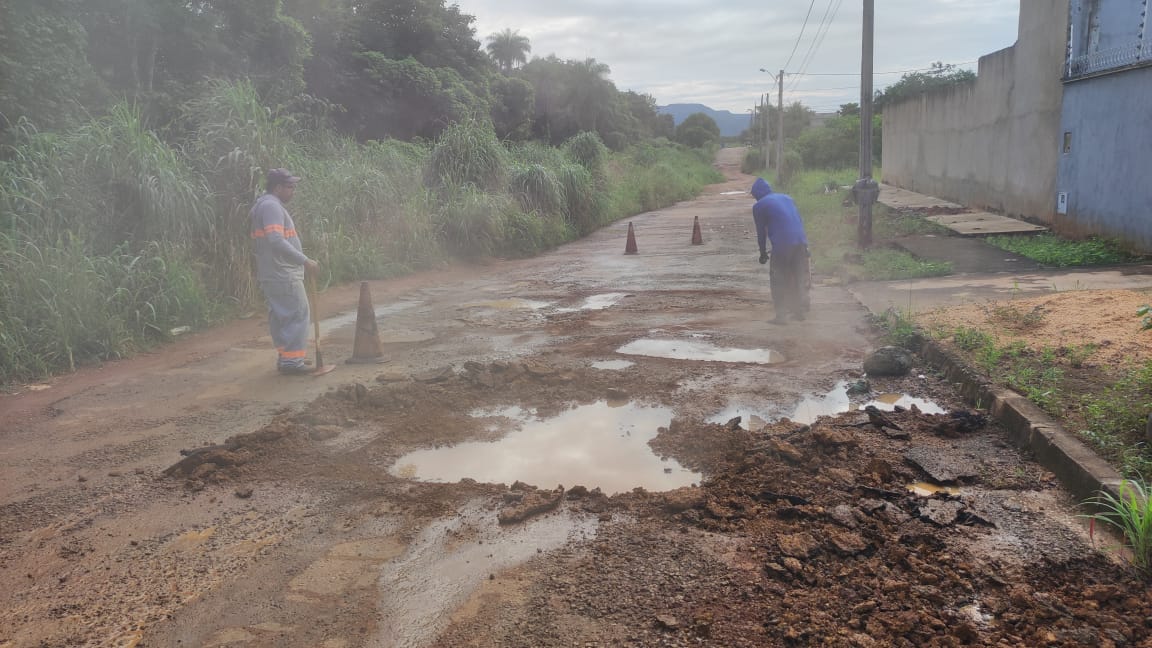 Manutenção de via no Setor Santa Fé IV